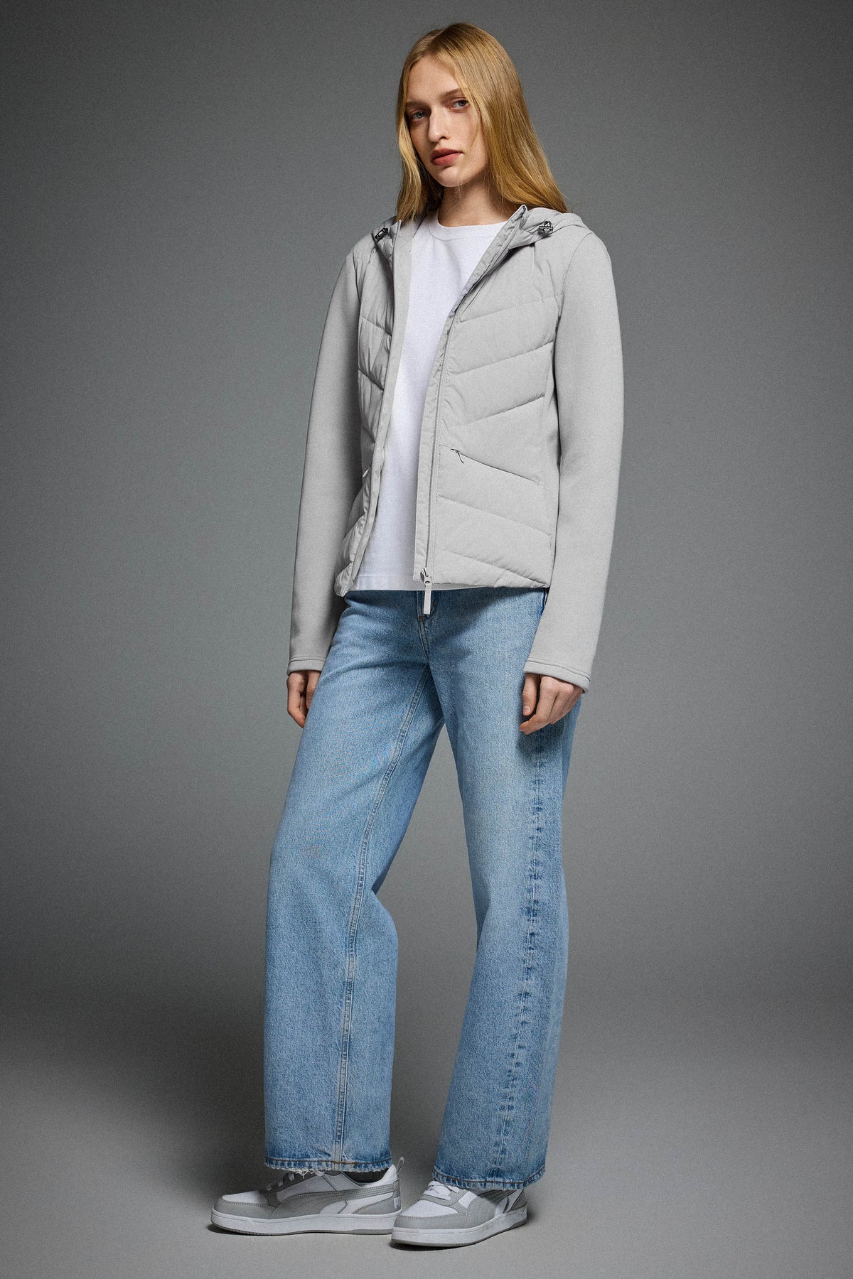Air-Layer Lightweight Jacket with Hood