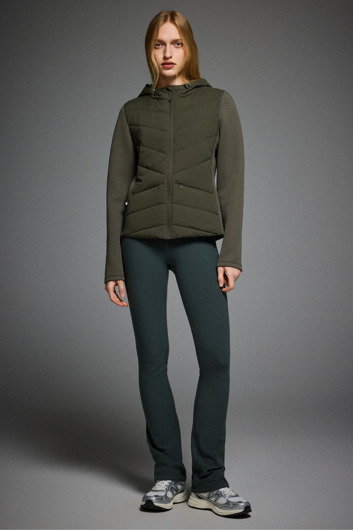Air-Layer Lightweight Jacket with Hood