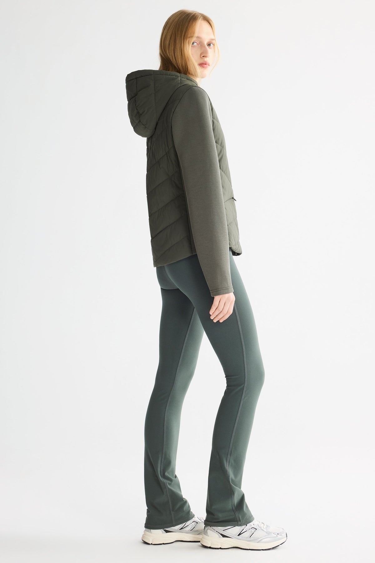 Air-Layer Lightweight Jacket with Hood