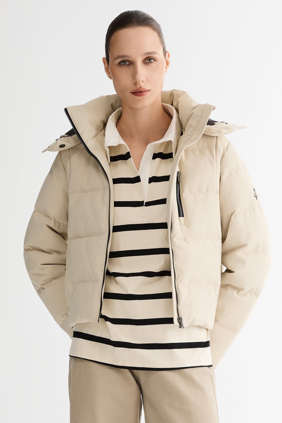 CityForm Short Detachable Hood Down Jacket