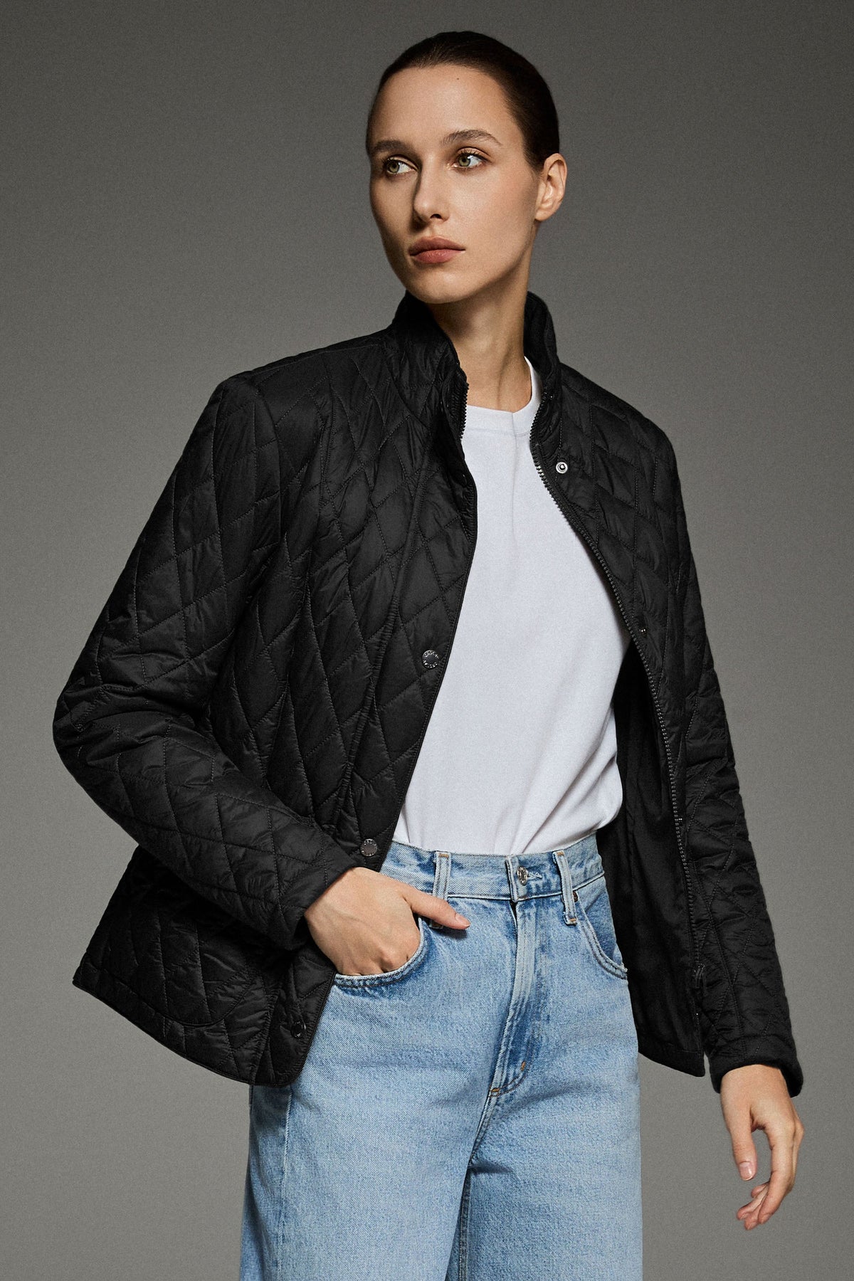 BarnForm Classic Slim-Fit Lightweight Jacket