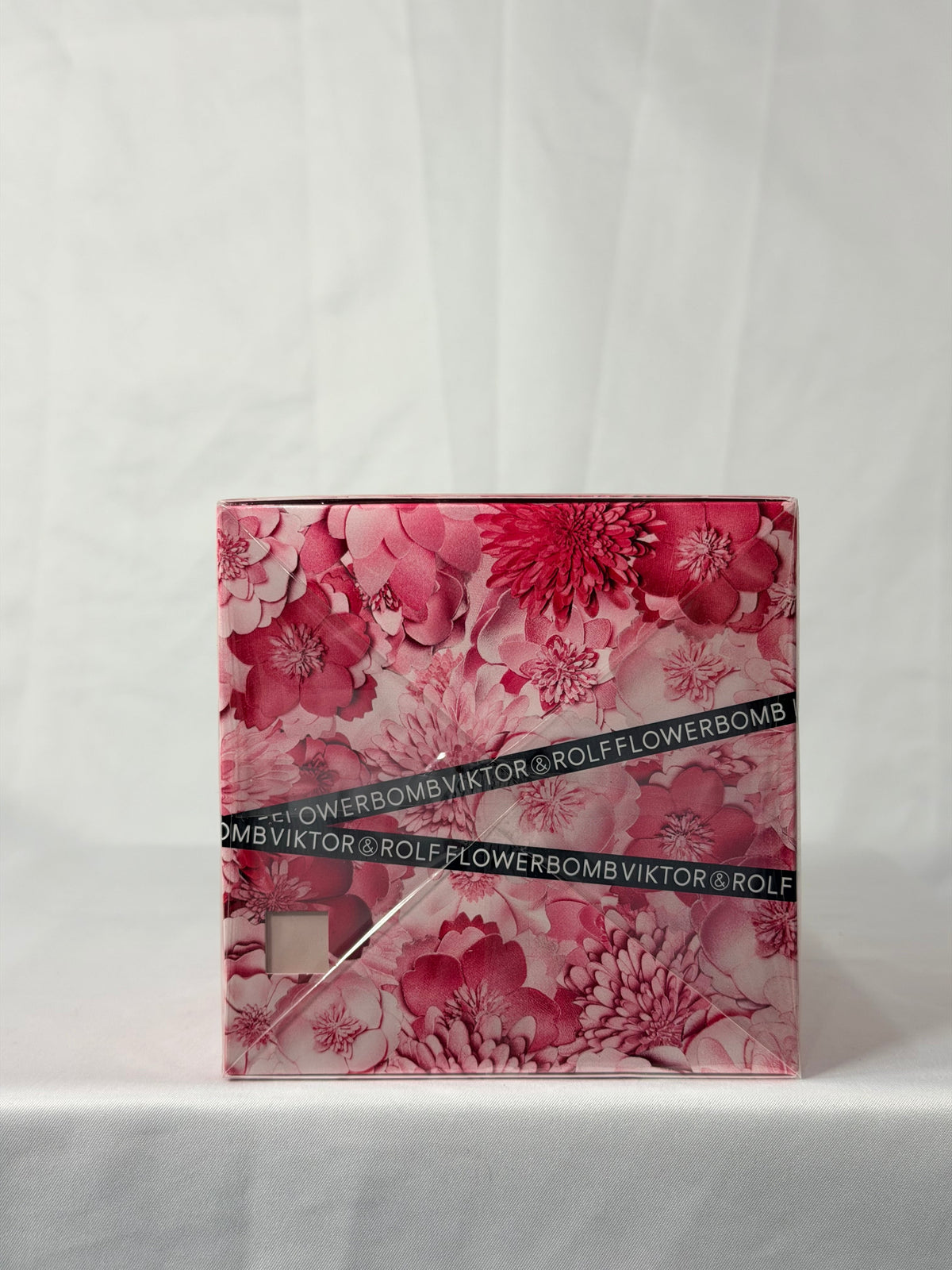 Viktor & Rolf Flowerbomb Travel Exclusive Gift Set for Her – 100ml + 20ml Travel Spray