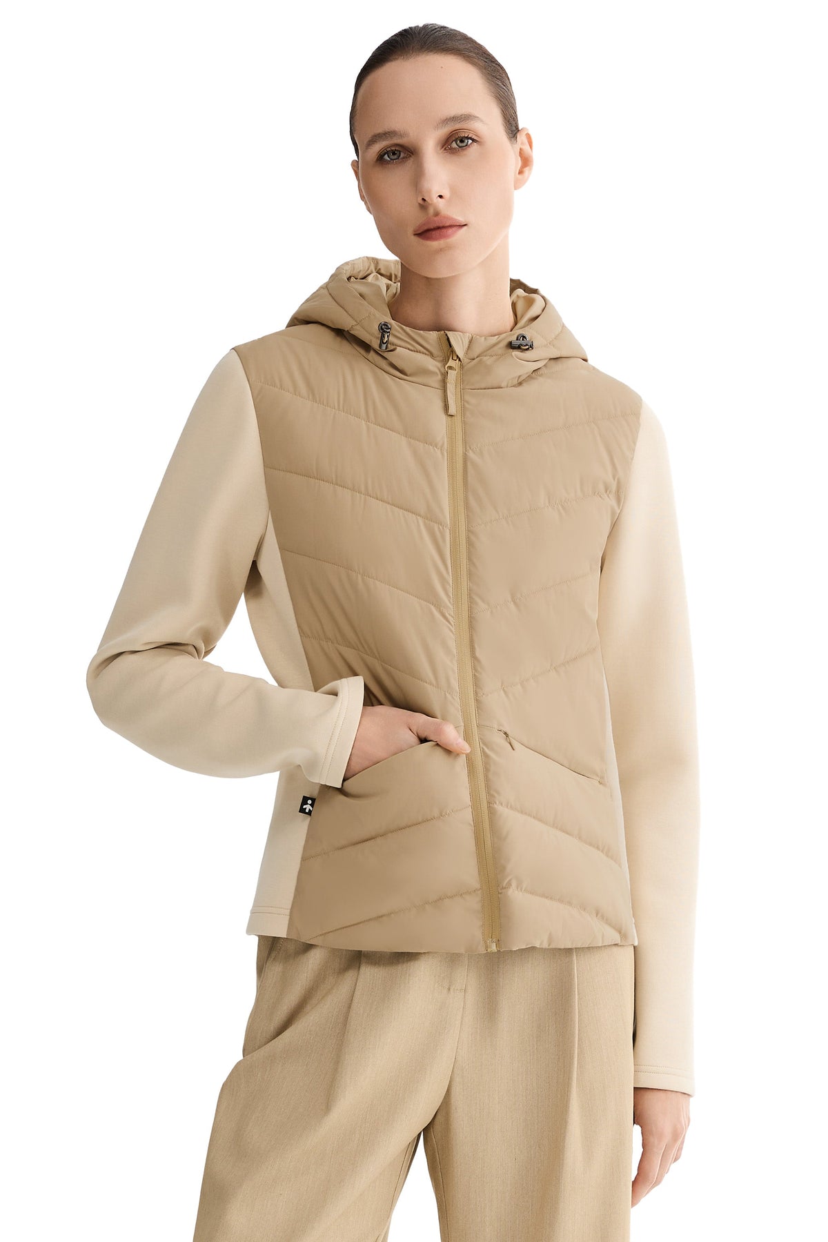 Air-Layer Lightweight Jacket with Hood
