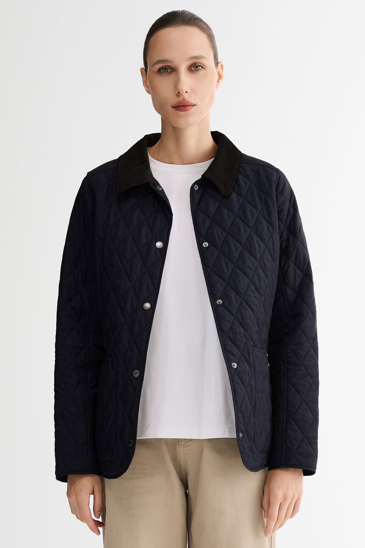 BarnForm Lightweight Heritage Quilted Jacket