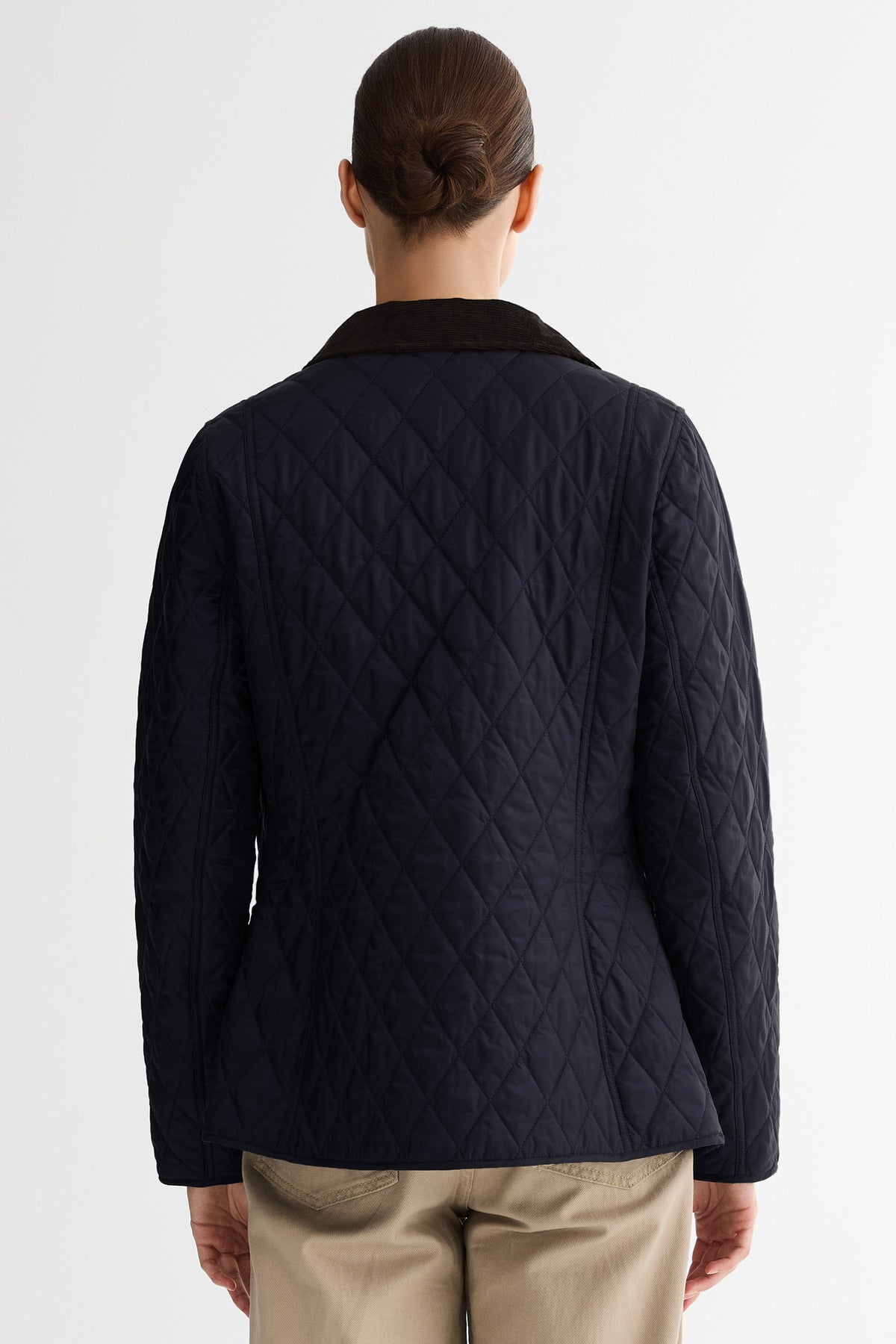 BarnForm Lightweight Heritage Quilted Jacket