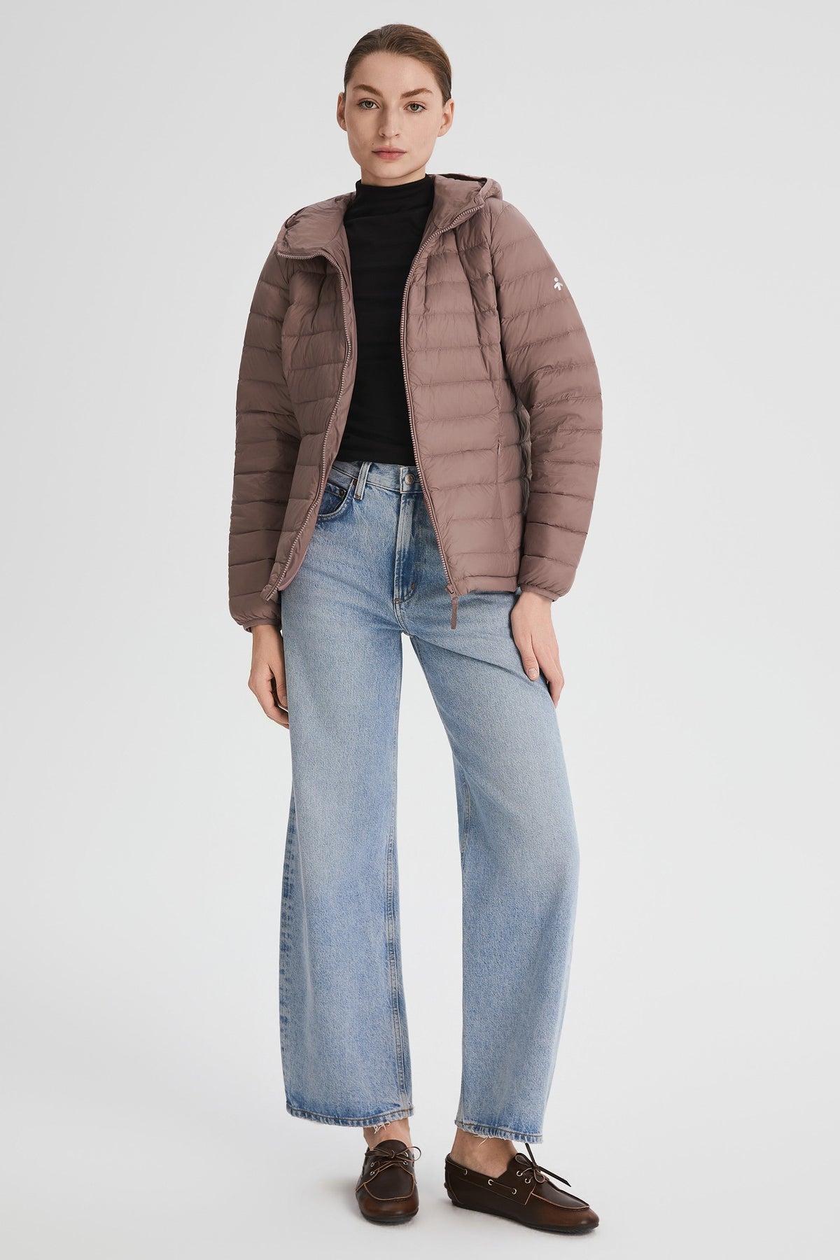 Lightweight Packable Down Jacket with hood