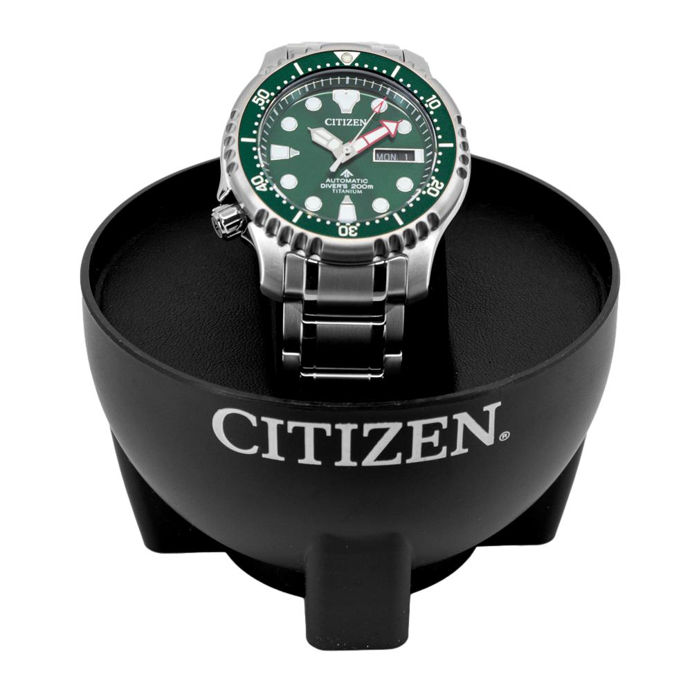 Citizen NY0100-50X Diver's Super Titanium 200mt Green Watch