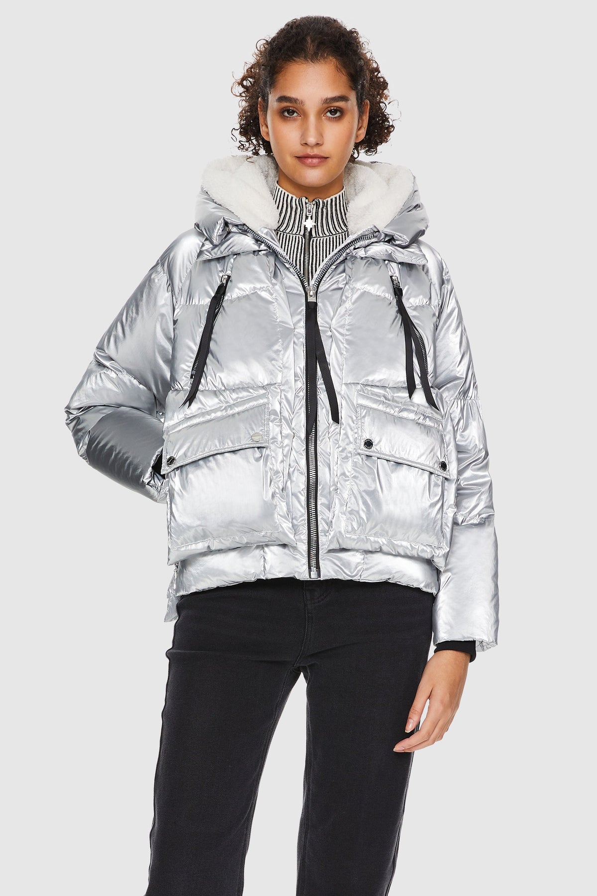 092 Universe® Cropped Crome Down Jacket