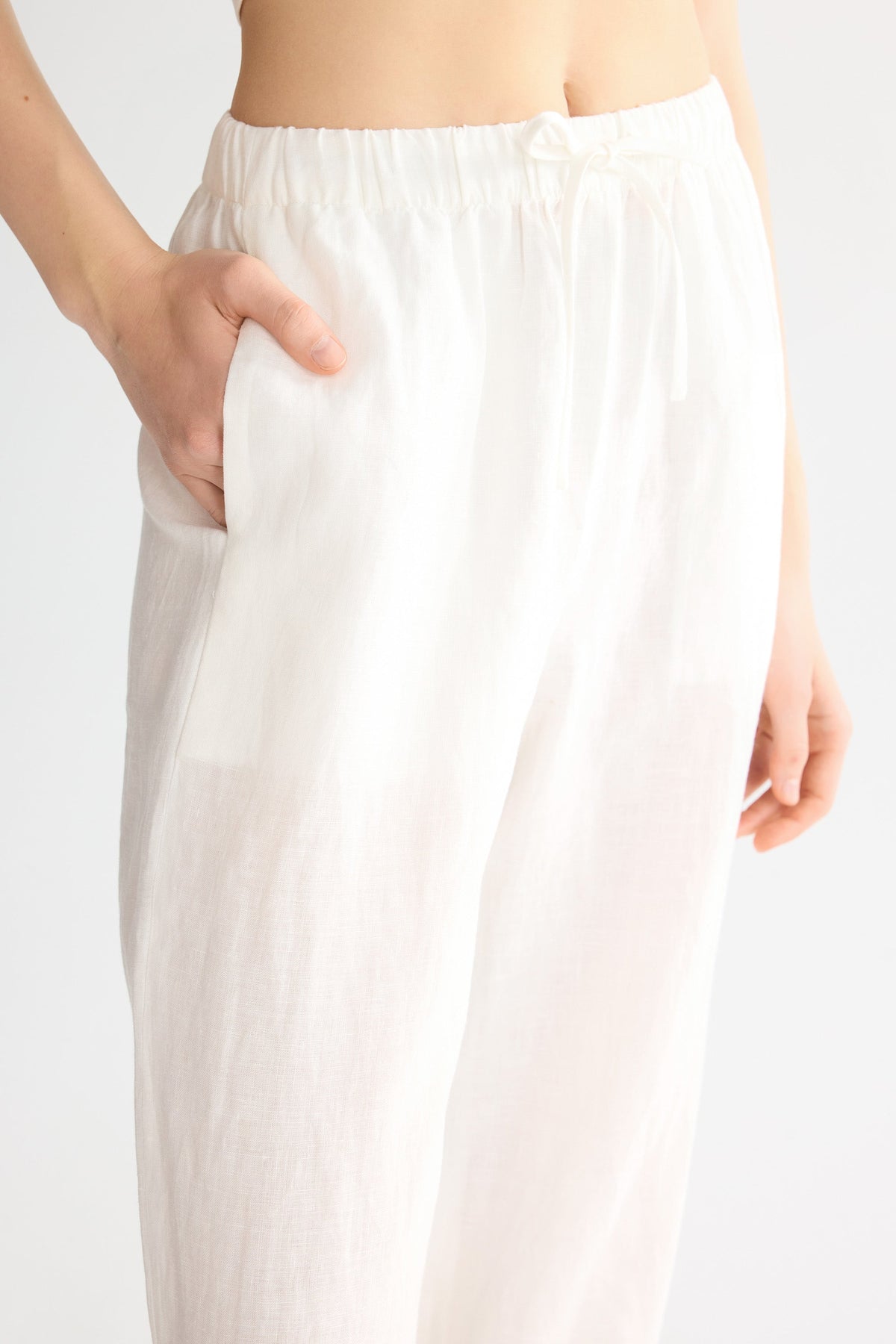 Oversized Linen Wide-Leg Drawstring Pants