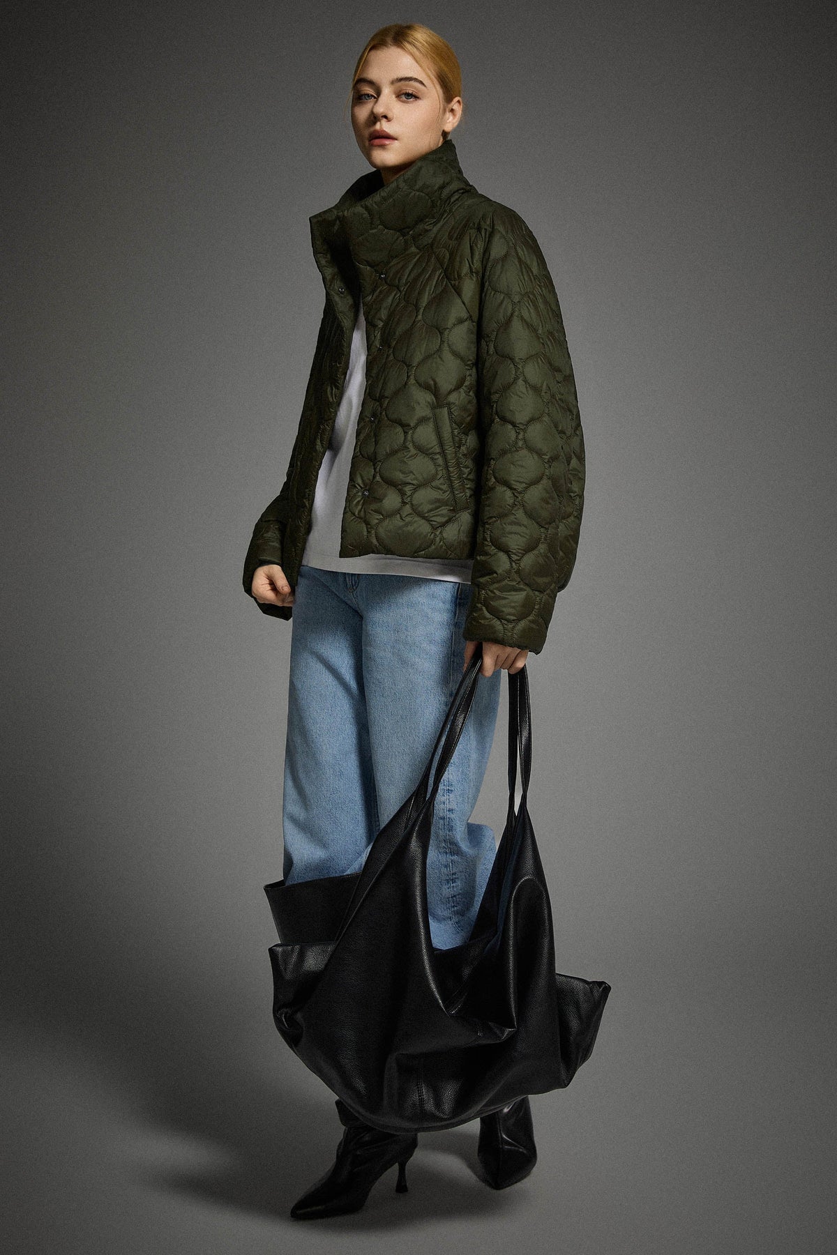 Oversized Quilted Raglan Sleeve Lightweight Jacket
