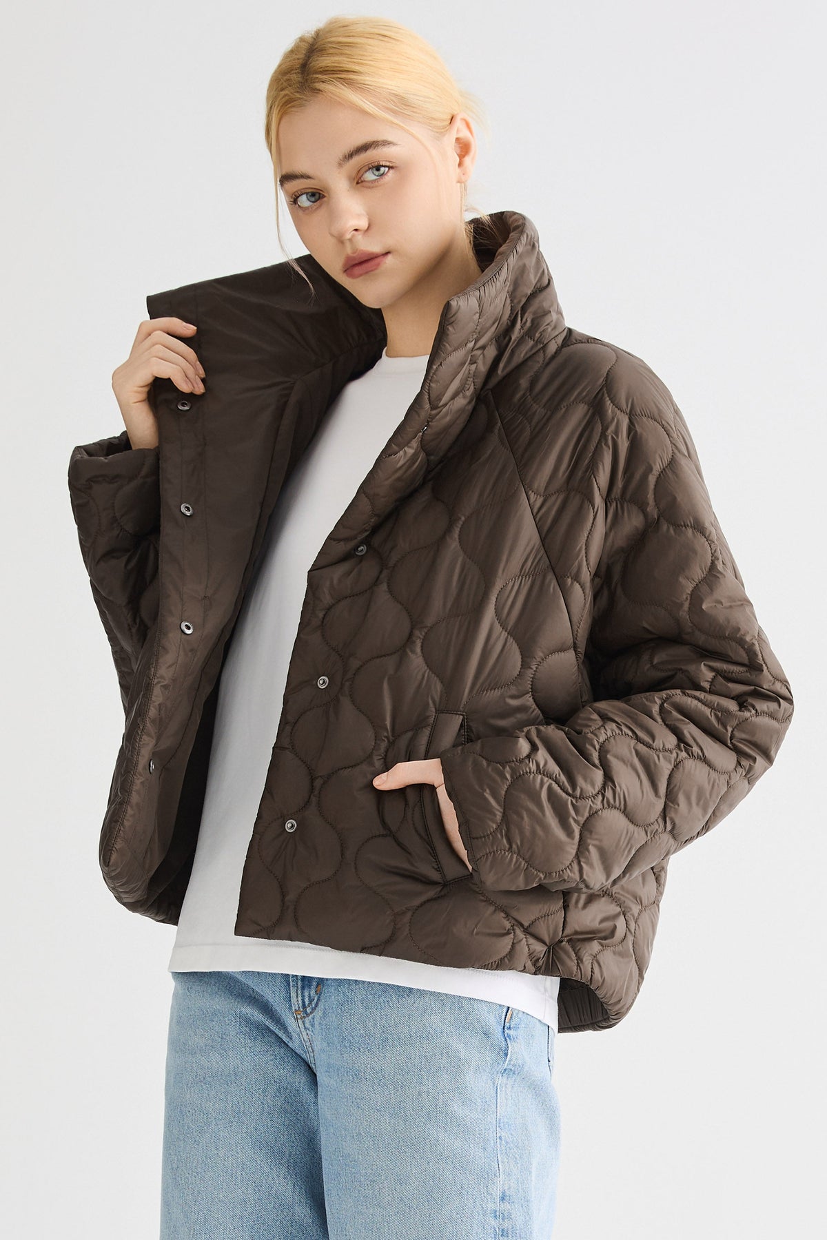 Oversized Quilted Raglan Sleeve Lightweight Jacket