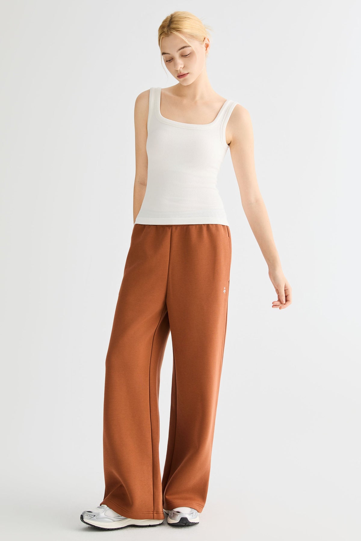 Padded Ribbed Wide-Strap Crew Tank