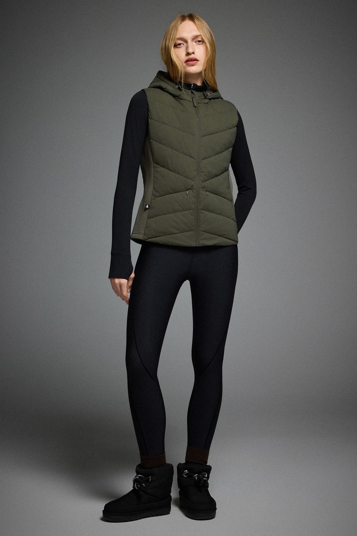 Quilted Vest with Slim-Fit Waist Design