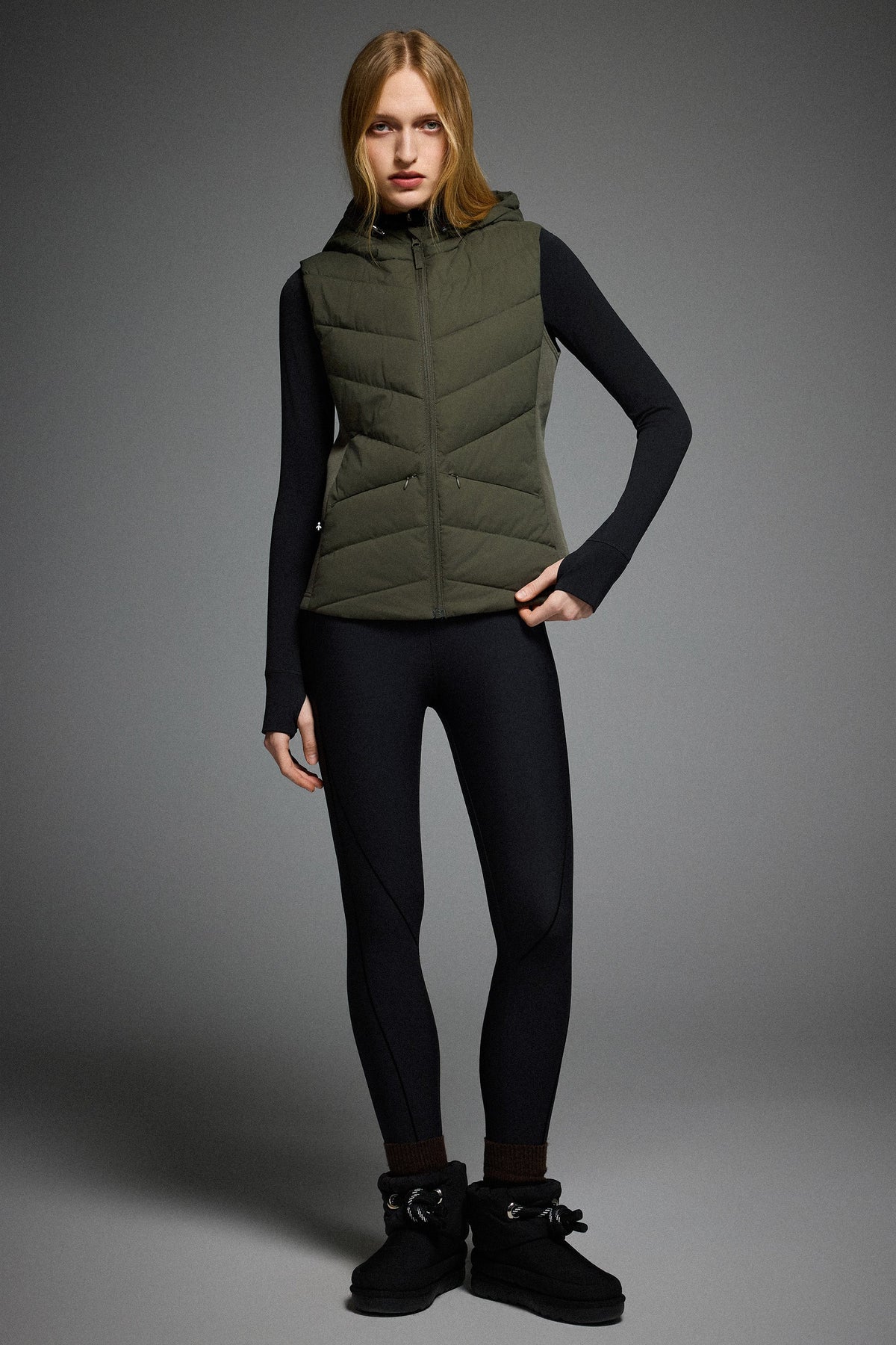 Quilted Vest with Slim-Fit Waist Design