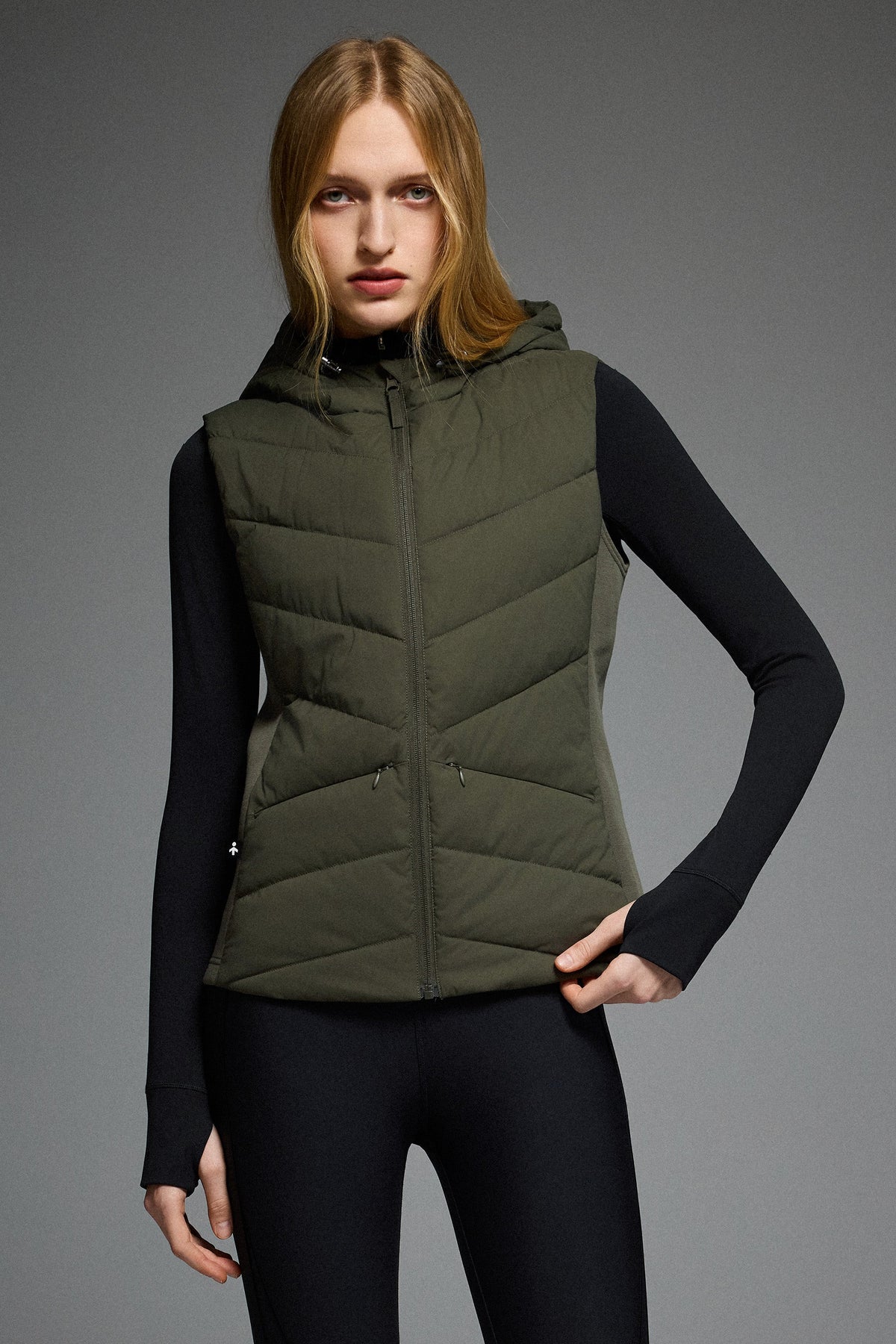 Quilted Vest with Slim-Fit Waist Design