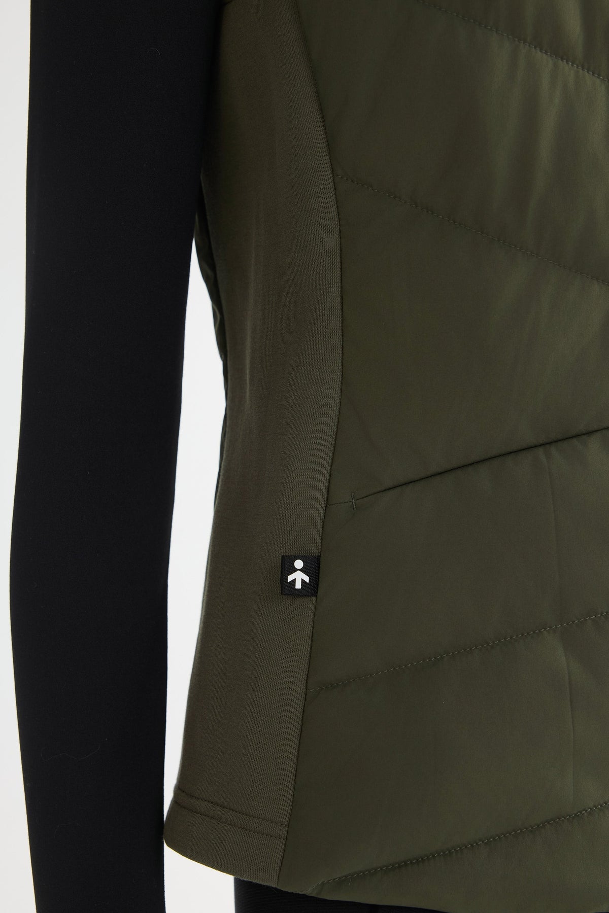 Quilted Vest with Slim-Fit Waist Design