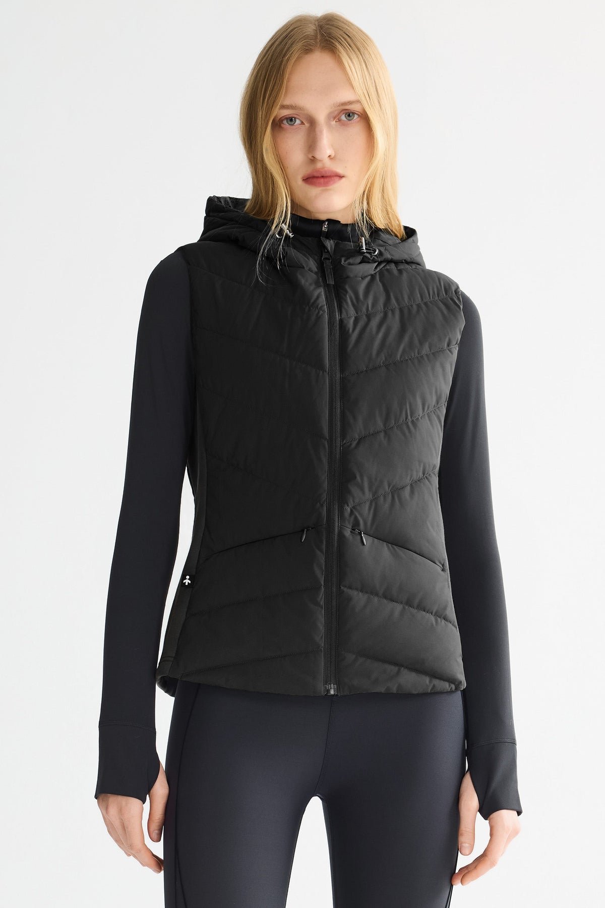 Quilted Vest with Slim-Fit Waist Design
