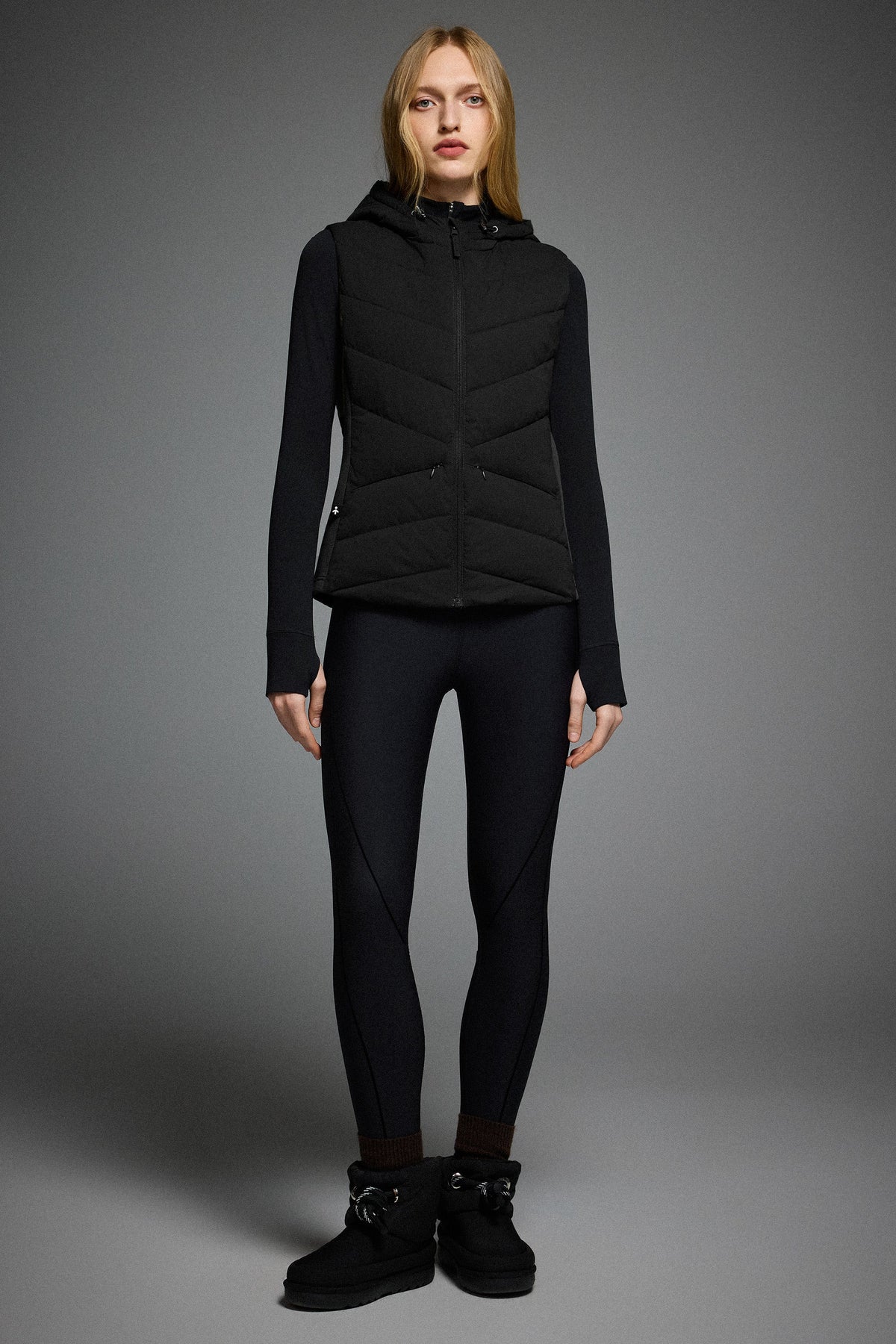 Quilted Vest with Slim-Fit Waist Design