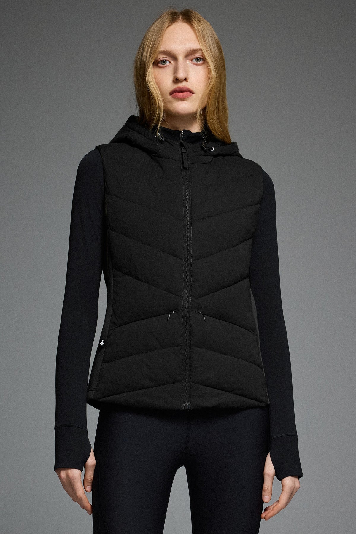 Quilted Vest with Slim-Fit Waist Design