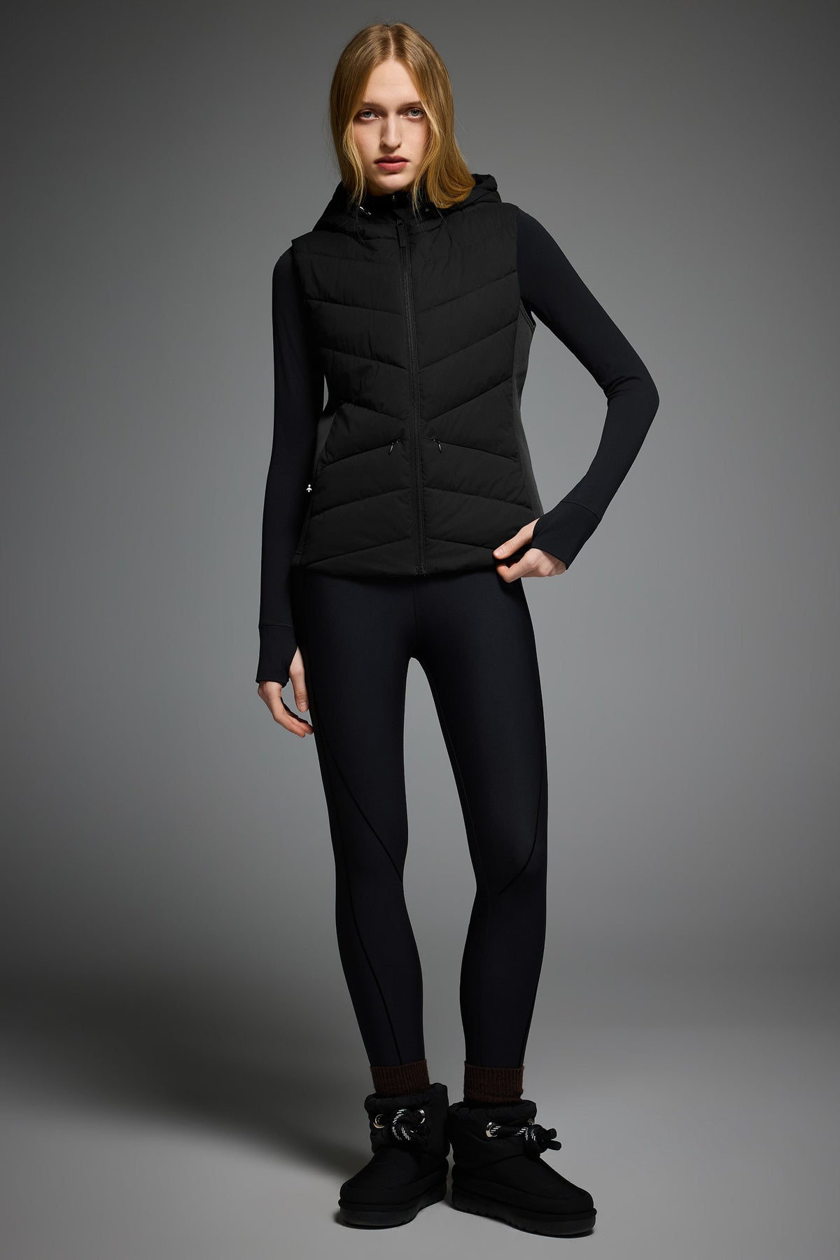 Quilted Vest with Slim-Fit Waist Design