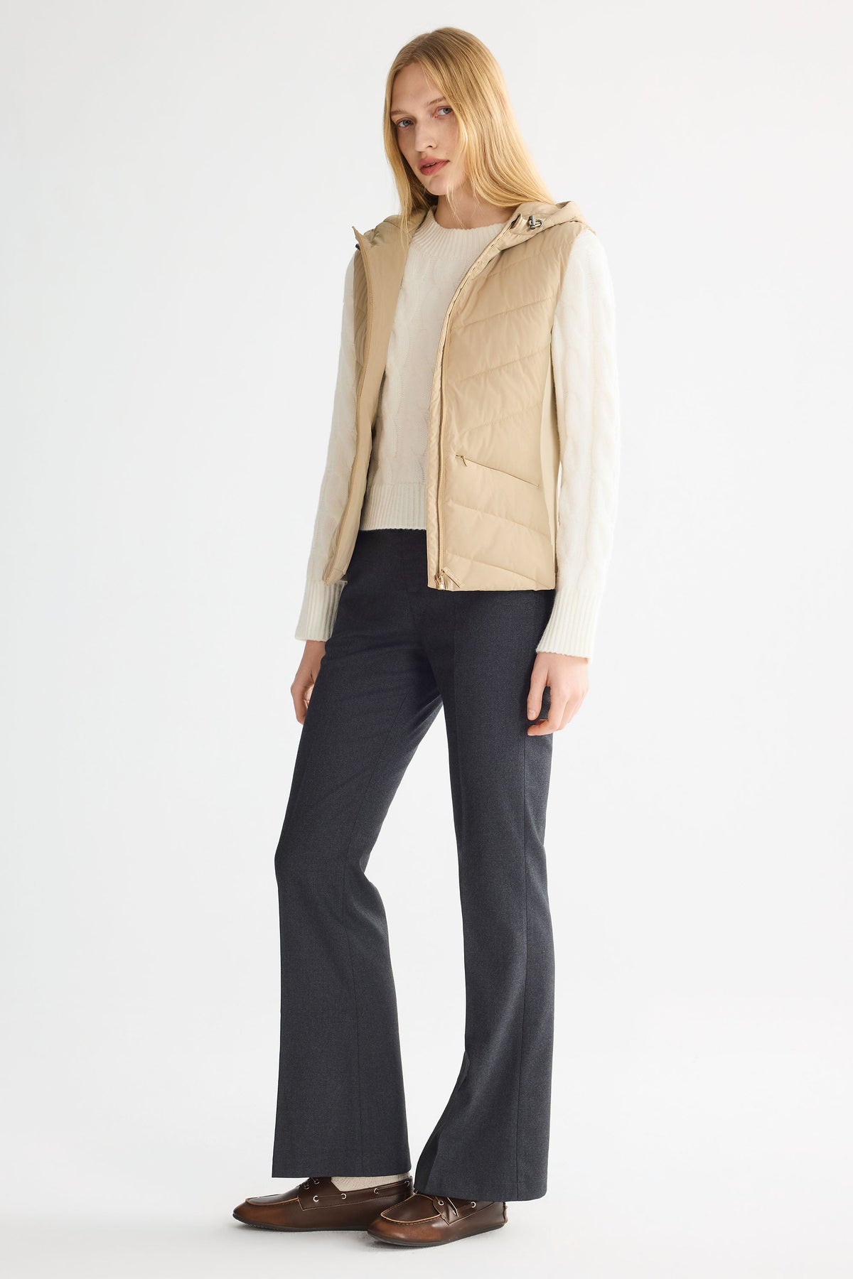 Quilted Vest with Slim-Fit Waist Design