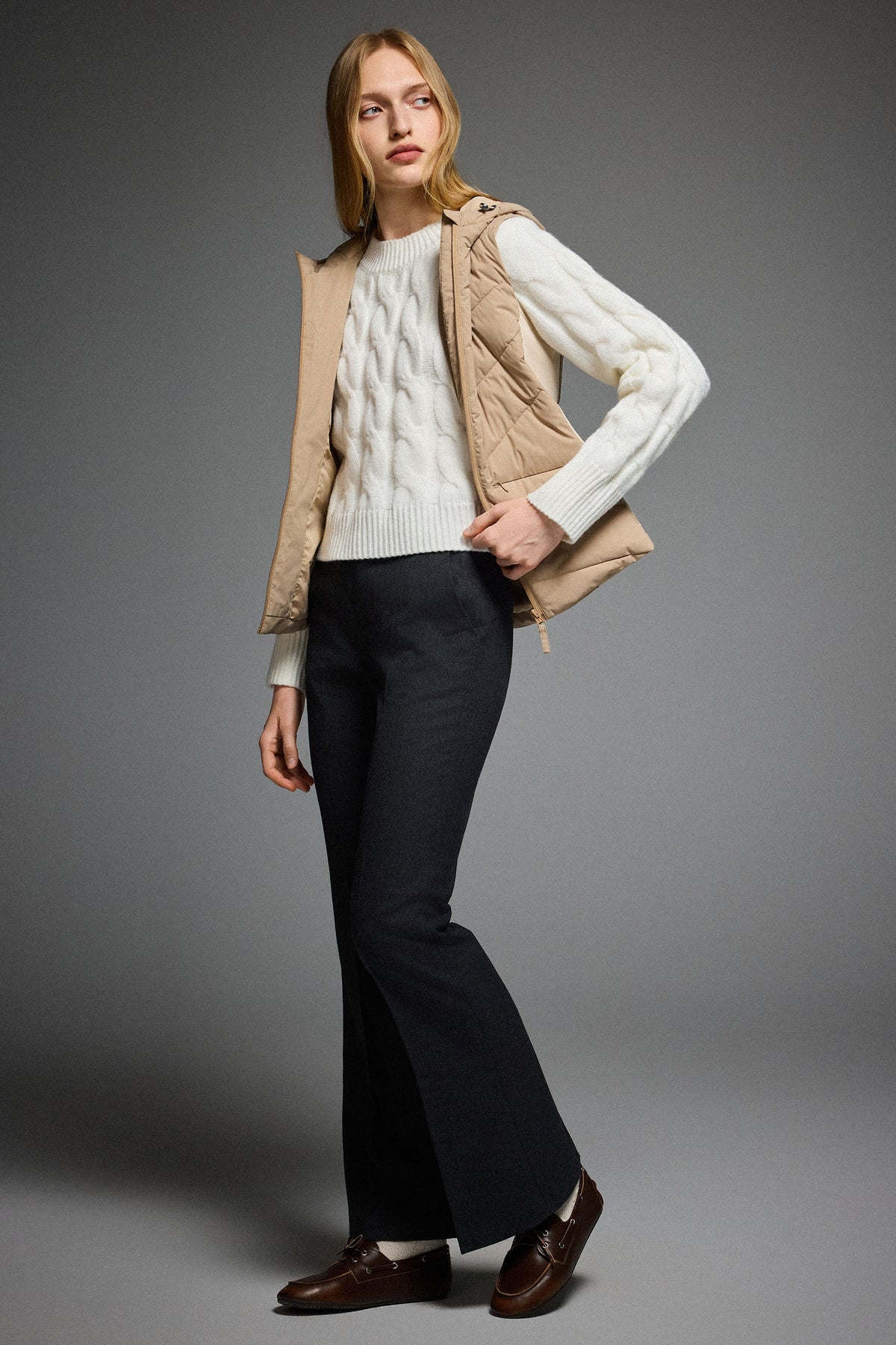 Quilted Vest with Slim-Fit Waist Design