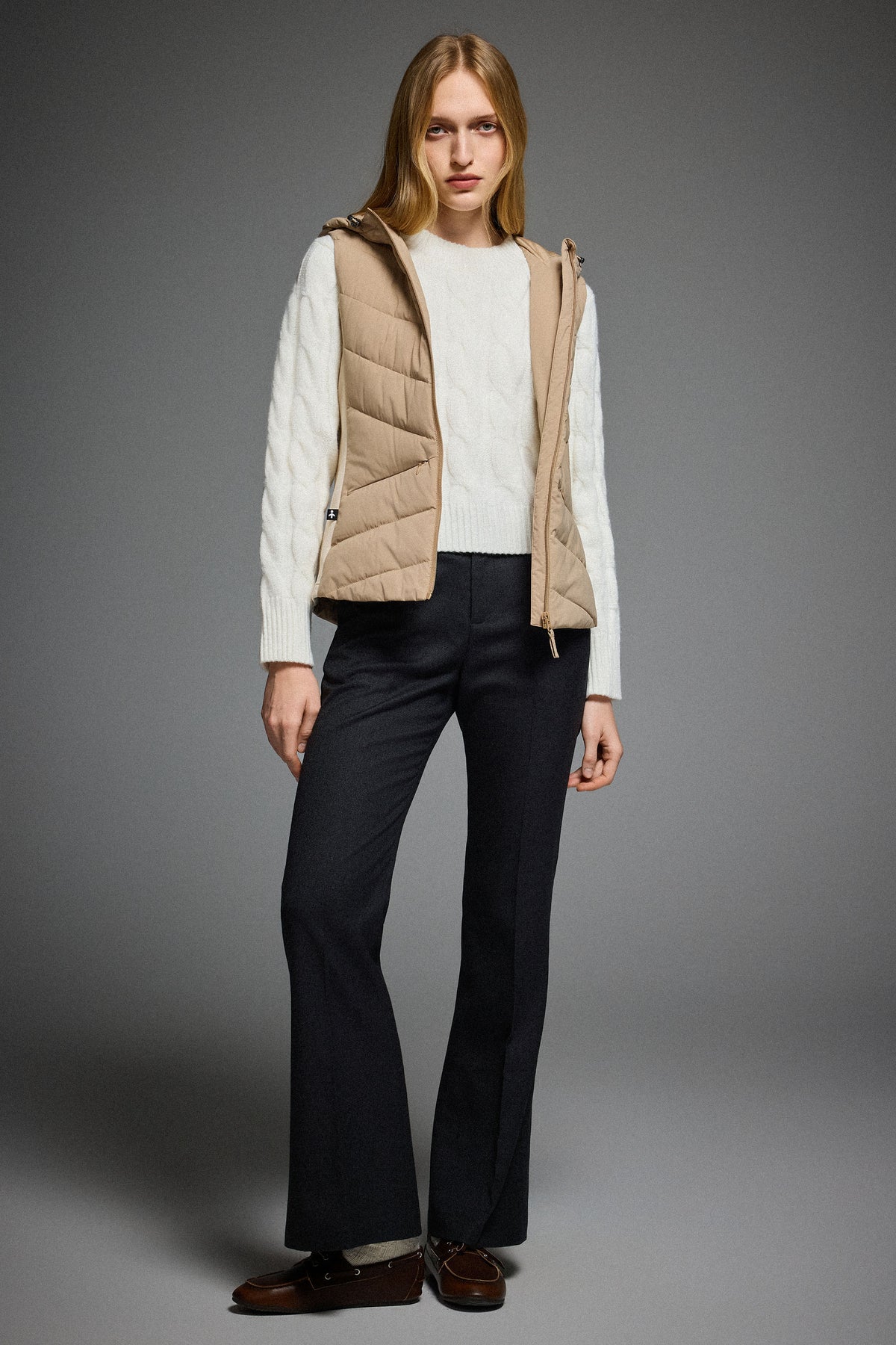 Quilted Vest with Slim-Fit Waist Design