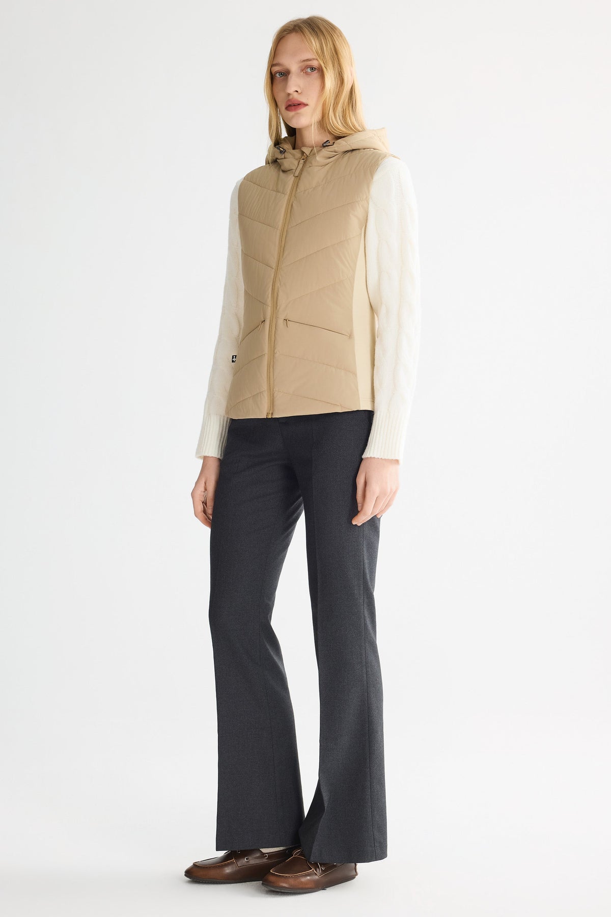 Quilted Vest with Slim-Fit Waist Design