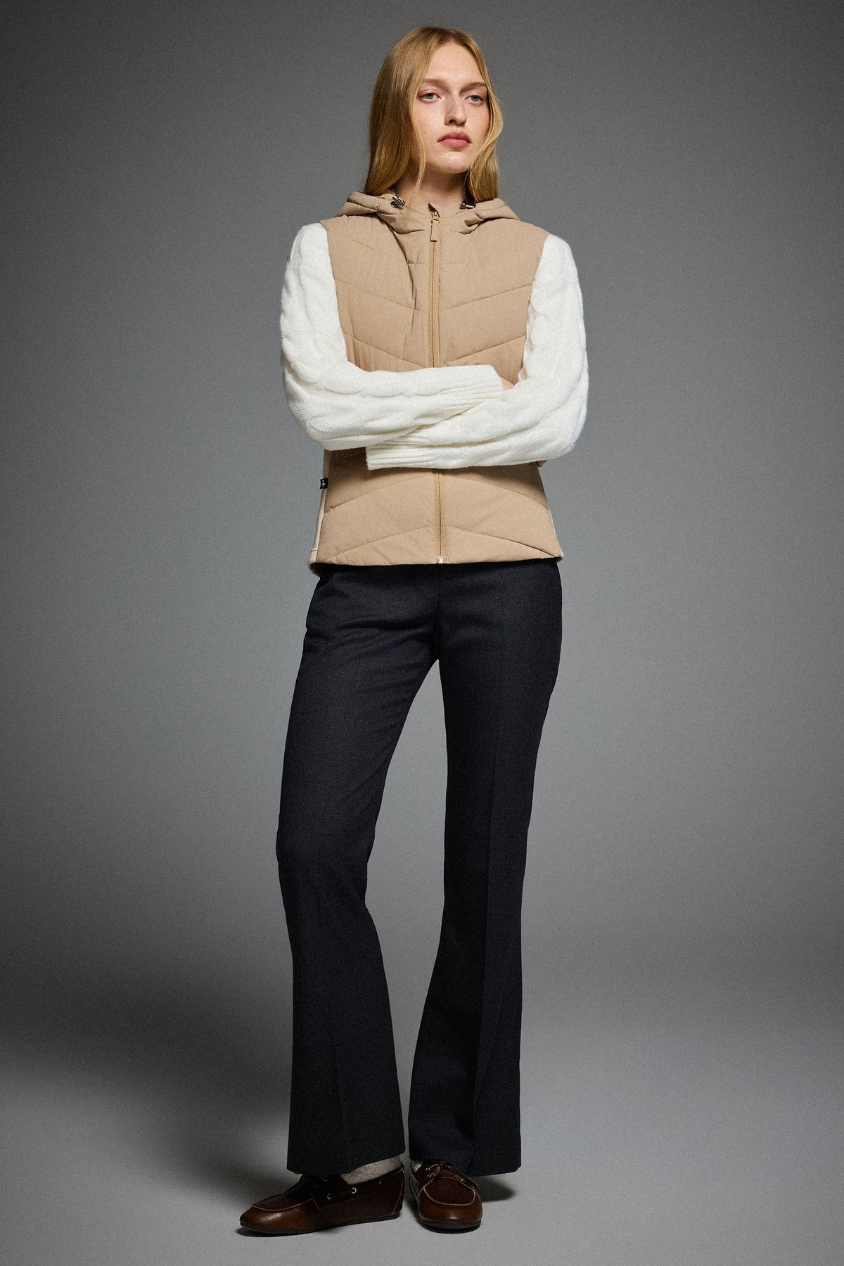 Quilted Vest with Slim-Fit Waist Design