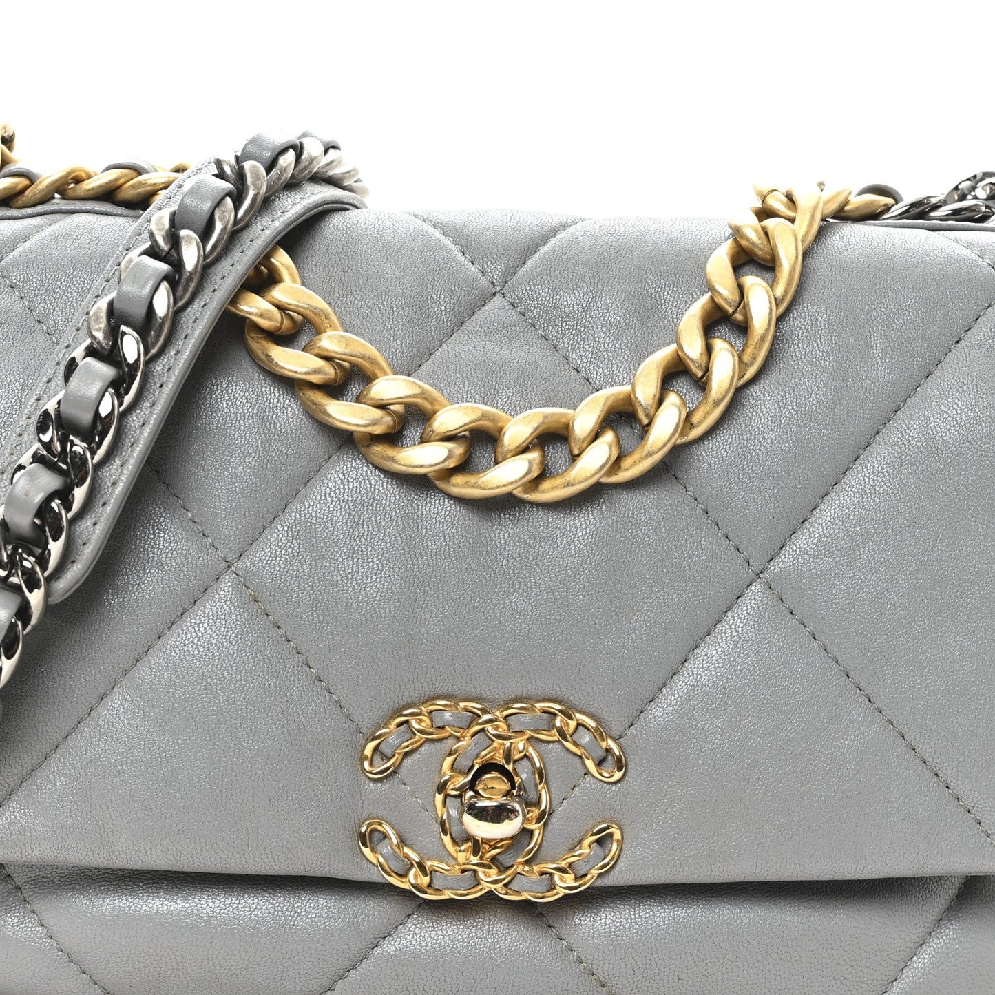 Goatskin Quilted Medium Chanel 19 Flap Grey