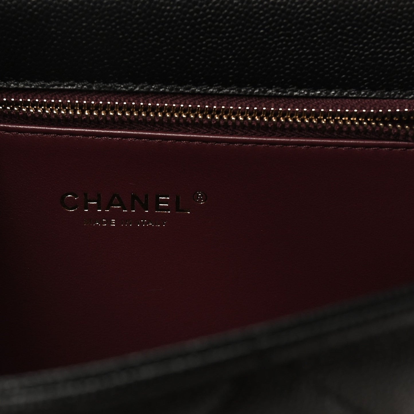Caviar Quilted Chain Frame Flap Black