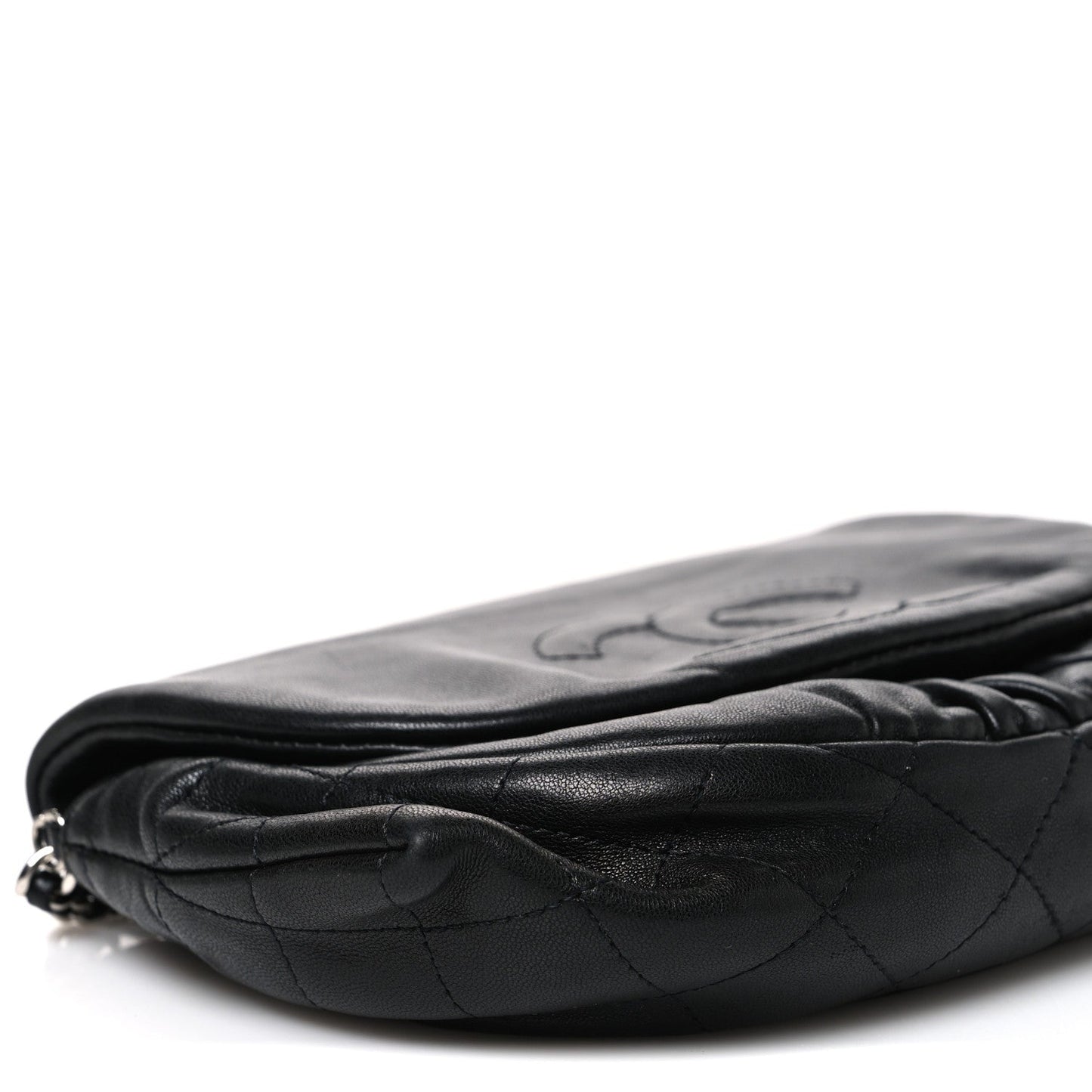 Lambskin Half Moon Wallet On Chain WOC Black