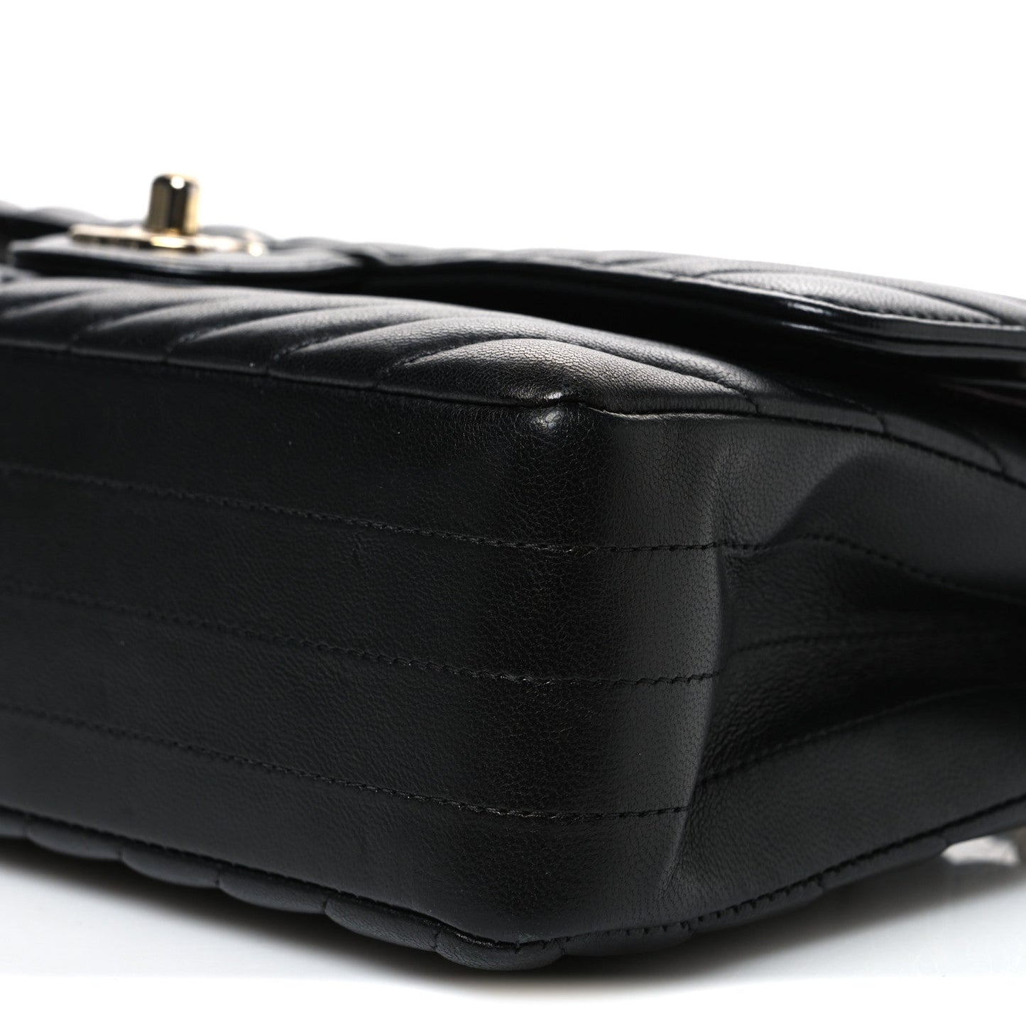 Lambskin Chevron Quilted Medium Double Flap Black