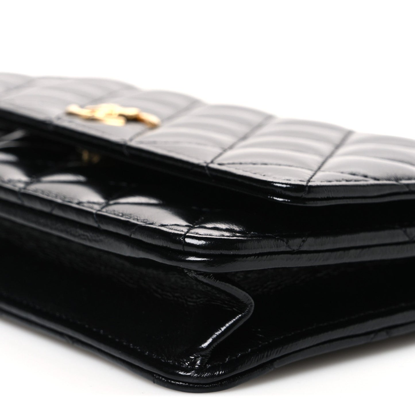 Shiny Lambskin Quilted CC Bow Wallet on Chain WOC Black