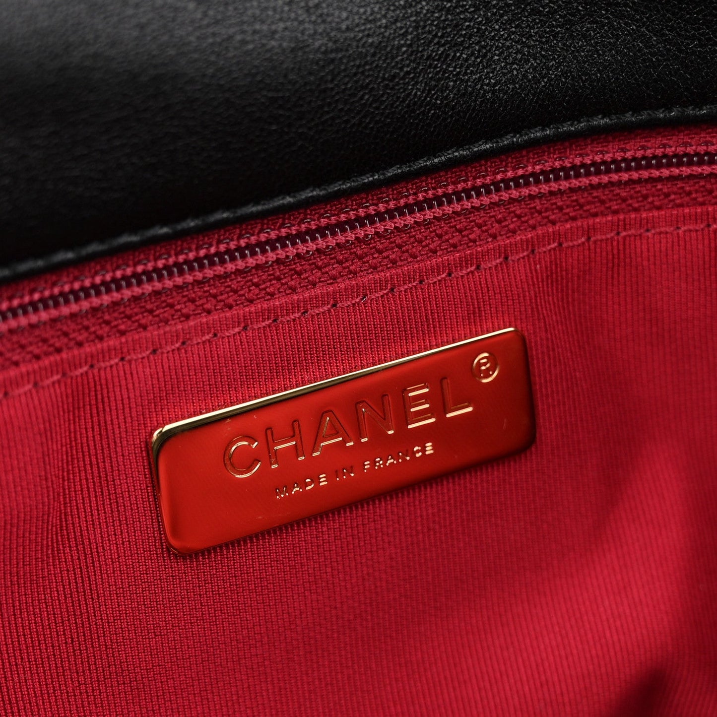 Lambskin Quilted Medium Chanel 19 Flap Black