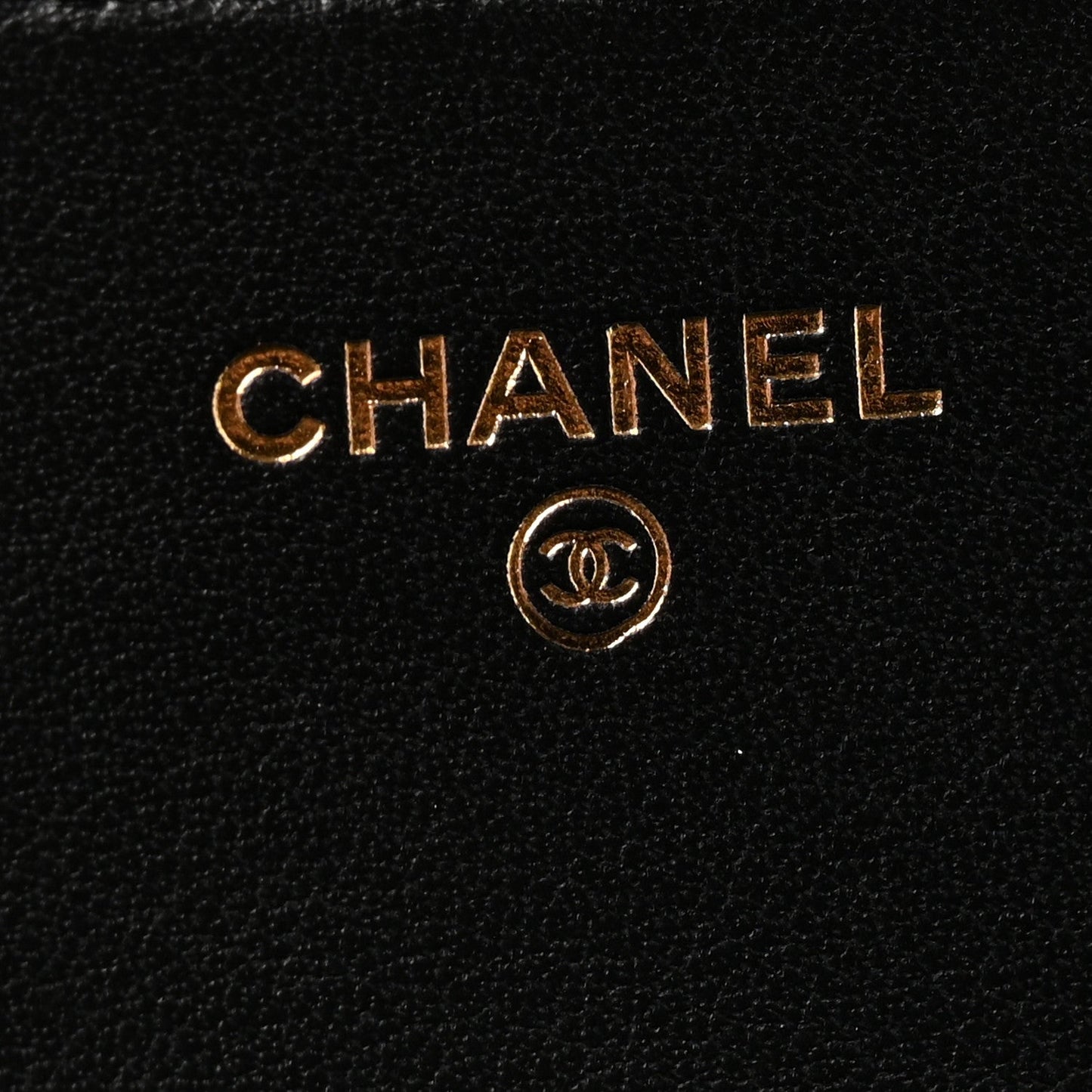 Caviar Chevron Quilted Boy Wallet On Chain WOC Black