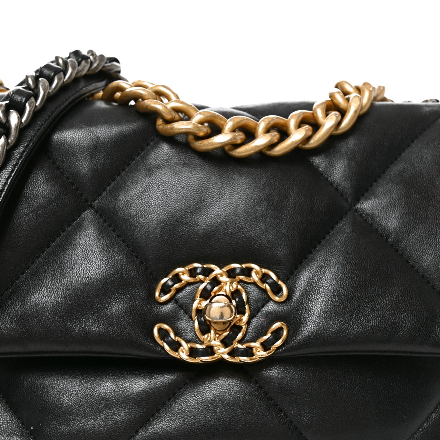 Lambskin Quilted Medium Chanel 19 Flap Black