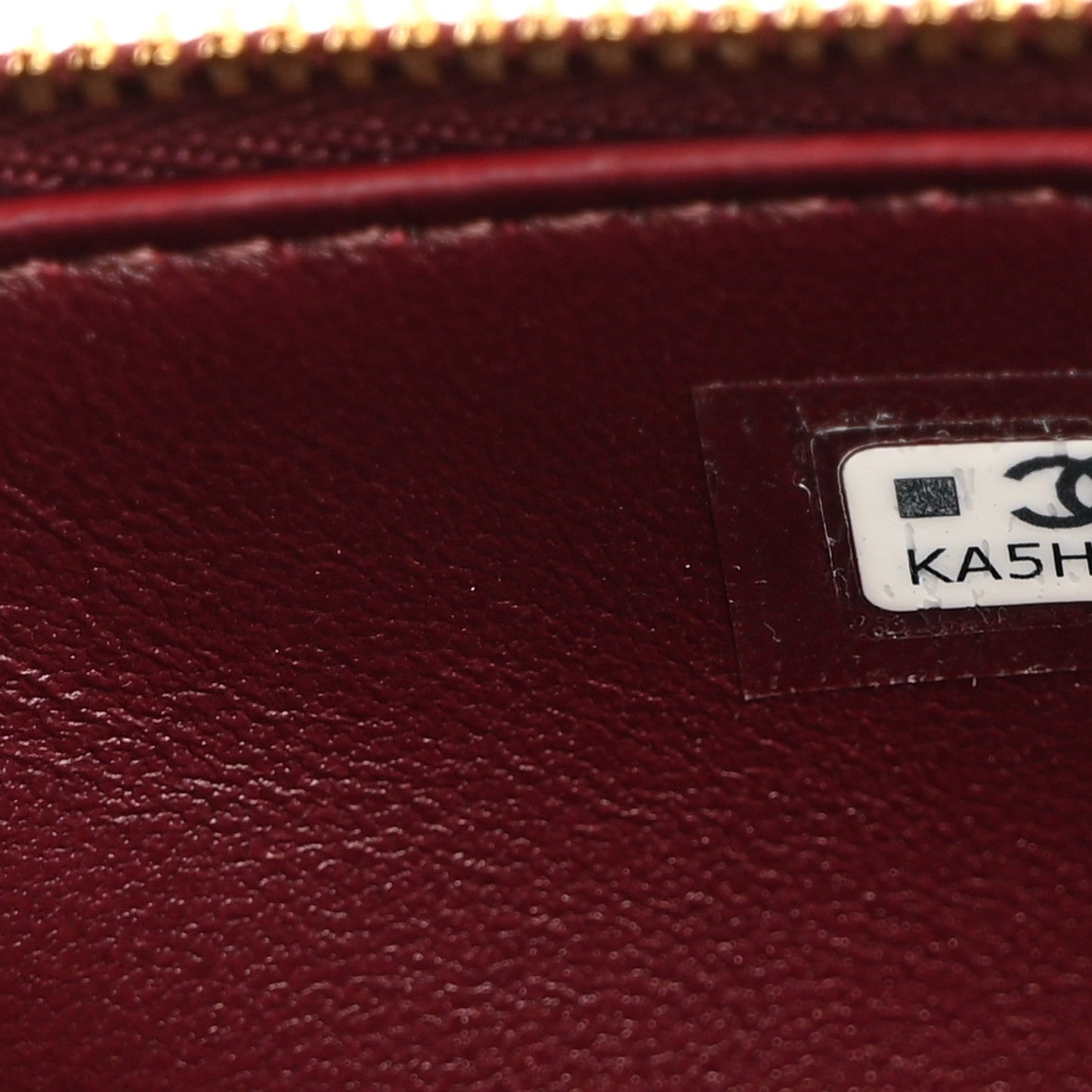 Calfskin Crocodile Embossed Crococo Exoticoco Vanity With Chain  Dark Burgundy