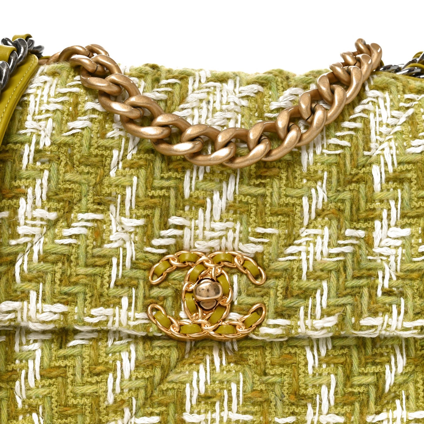 Tweed Quilted Medium Chanel 19 Flap Green