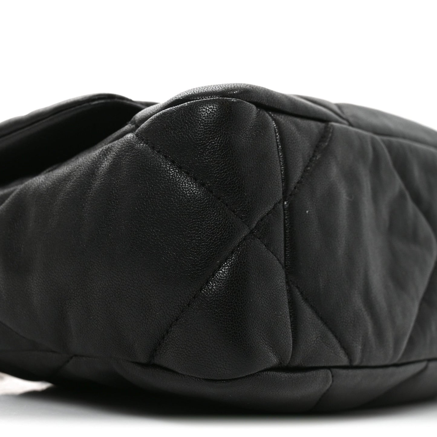 Goatskin Quilted Medium Chanel 19 Flap Black