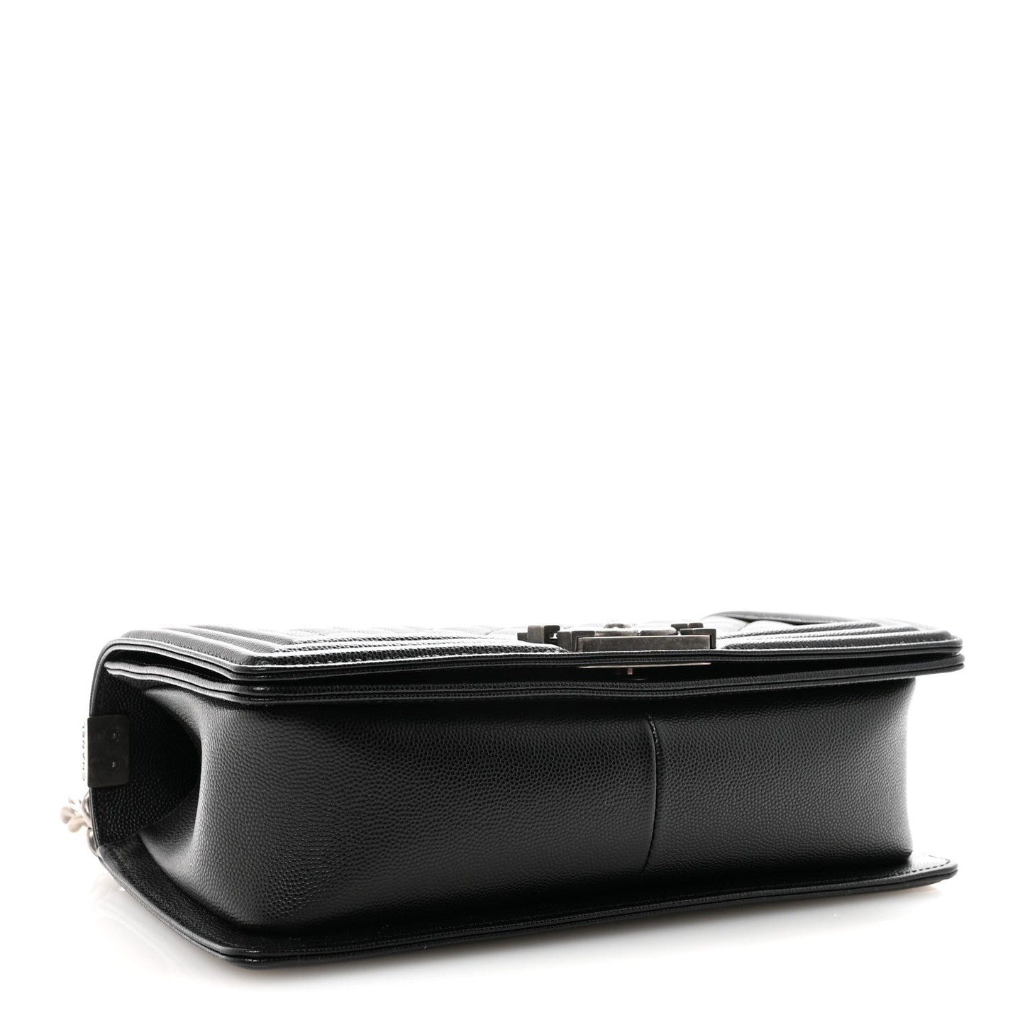Caviar Quilted Medium Boy Flap Black