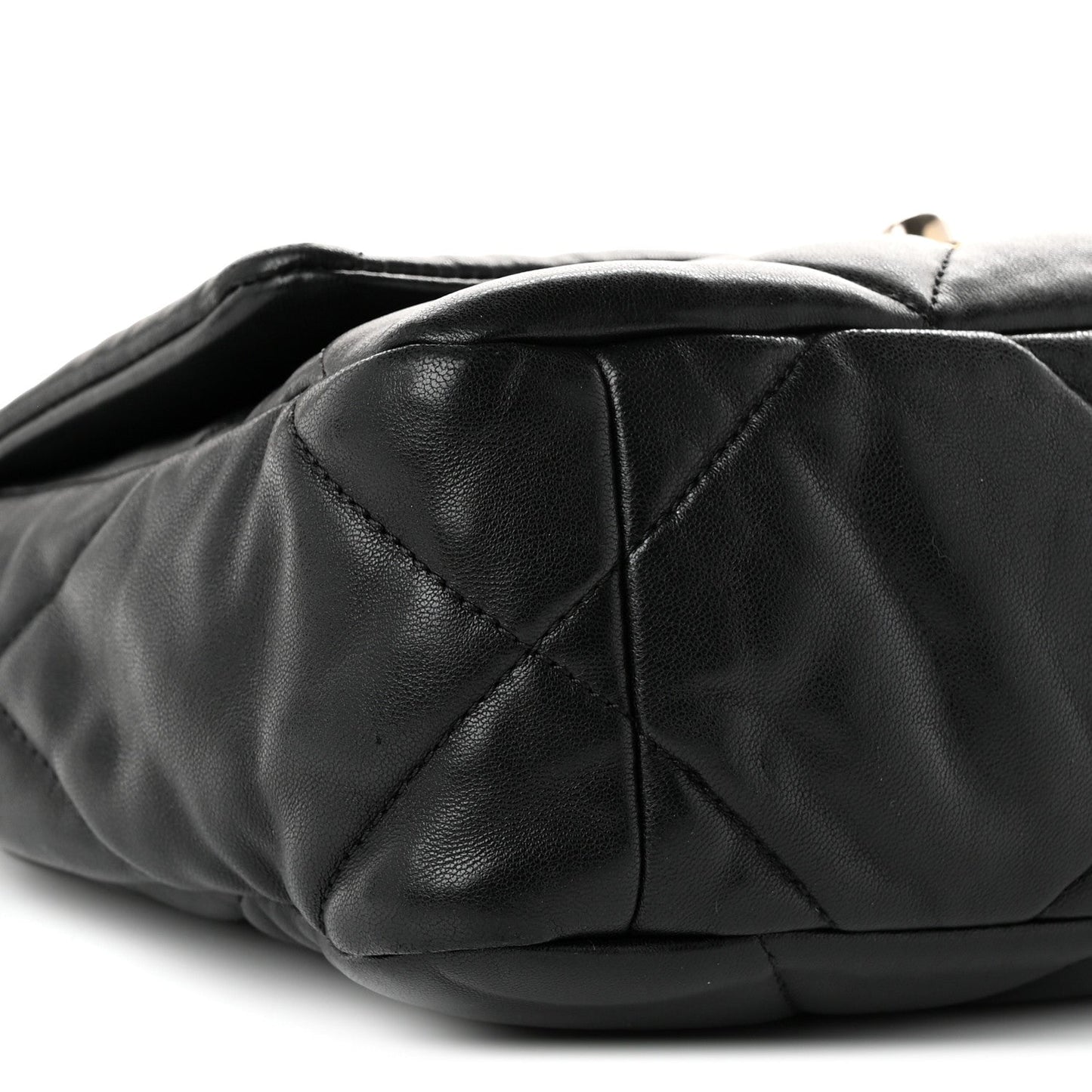 Lambskin Quilted Medium Chanel 19 Flap Black