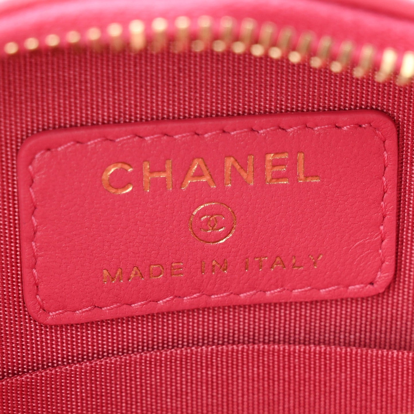 Lambskin Quilted All About Chanel Round Clutch With Chain Pink