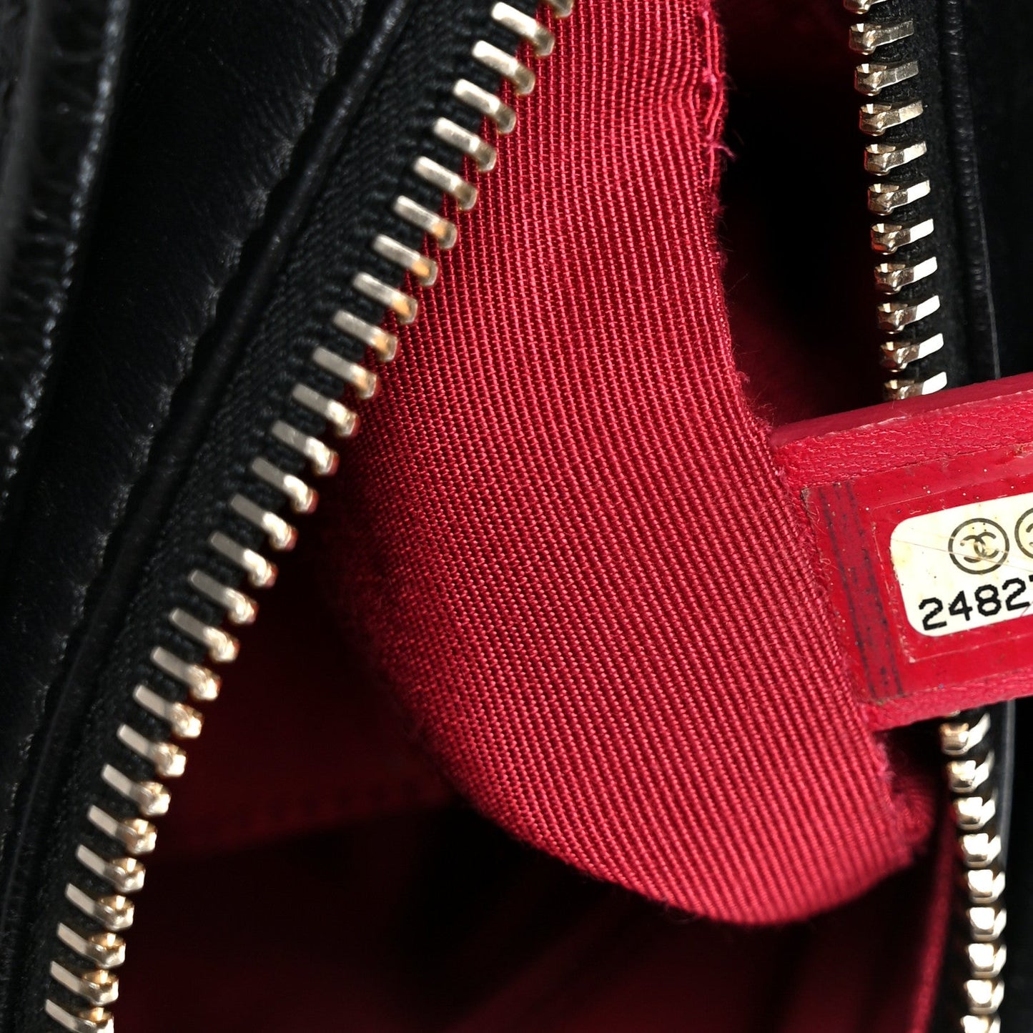 Aged Calfskin Quilted Small Gabrielle Hobo Black