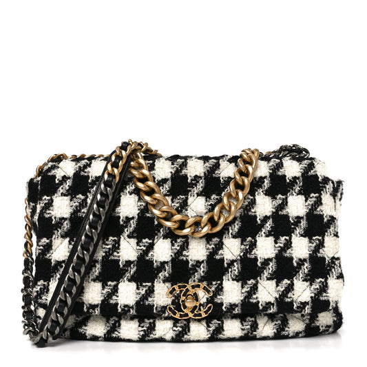 Tweed Quilted Maxi Chanel 19 Flap Black Ecru White