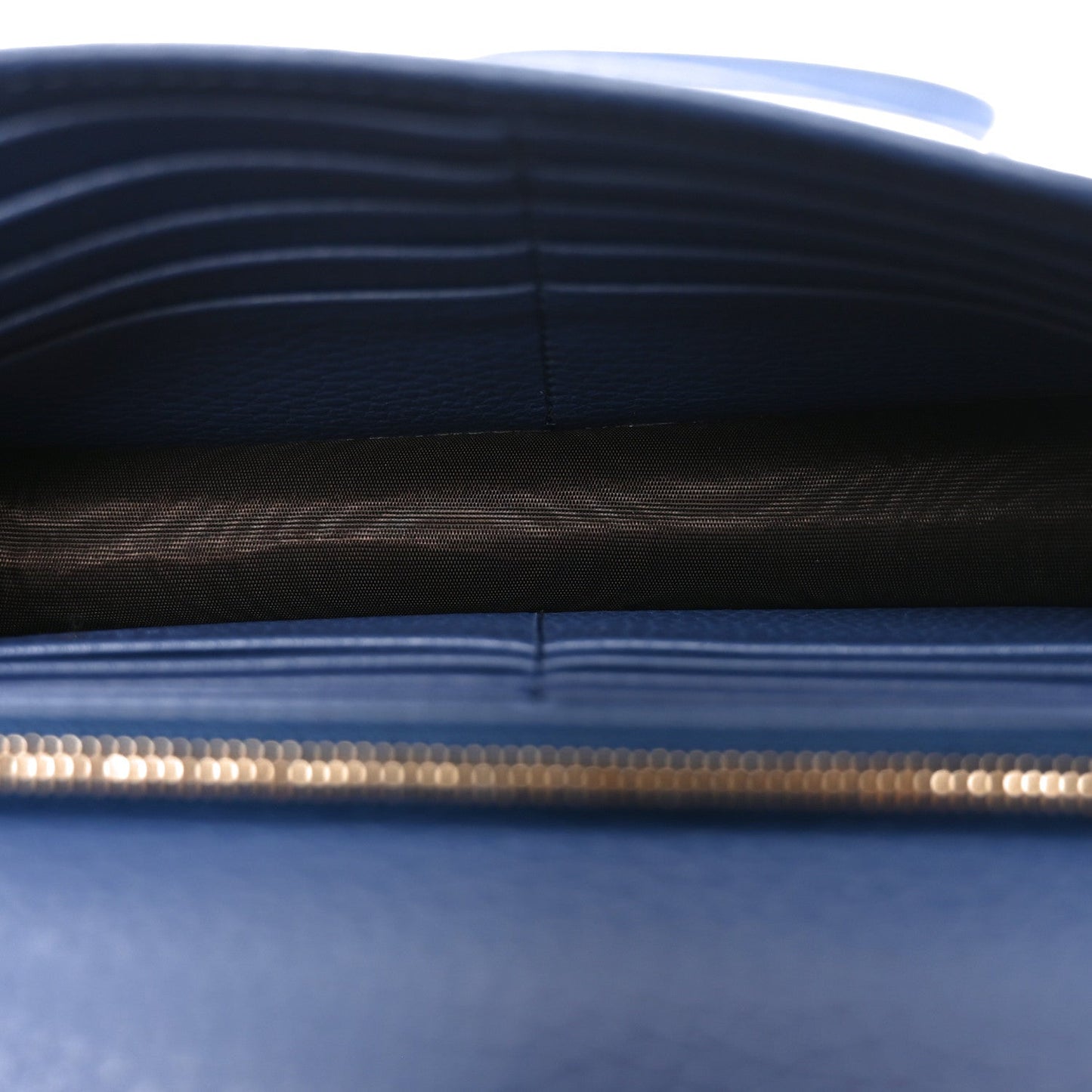Dollar Calfskin Interlocking G Chain Wallet Caspian