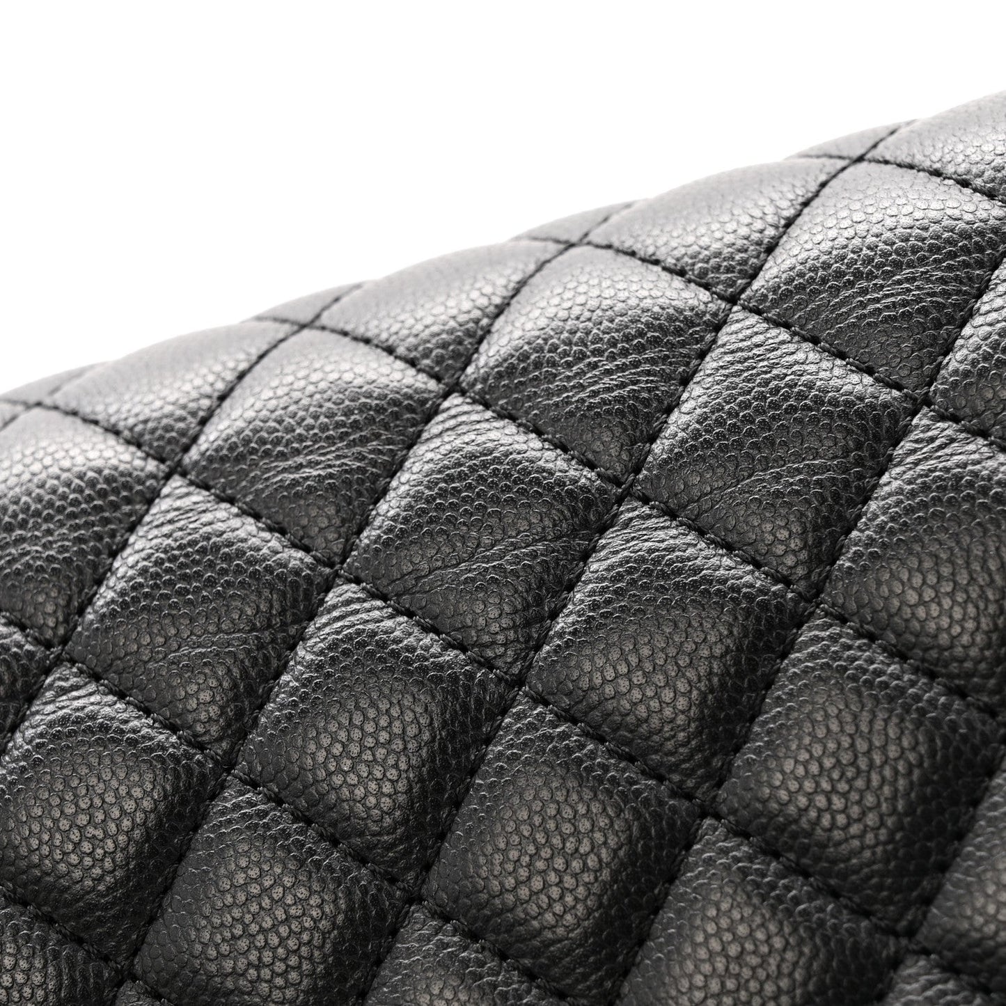 Caviar Quilted New Medium Boy Flap Black