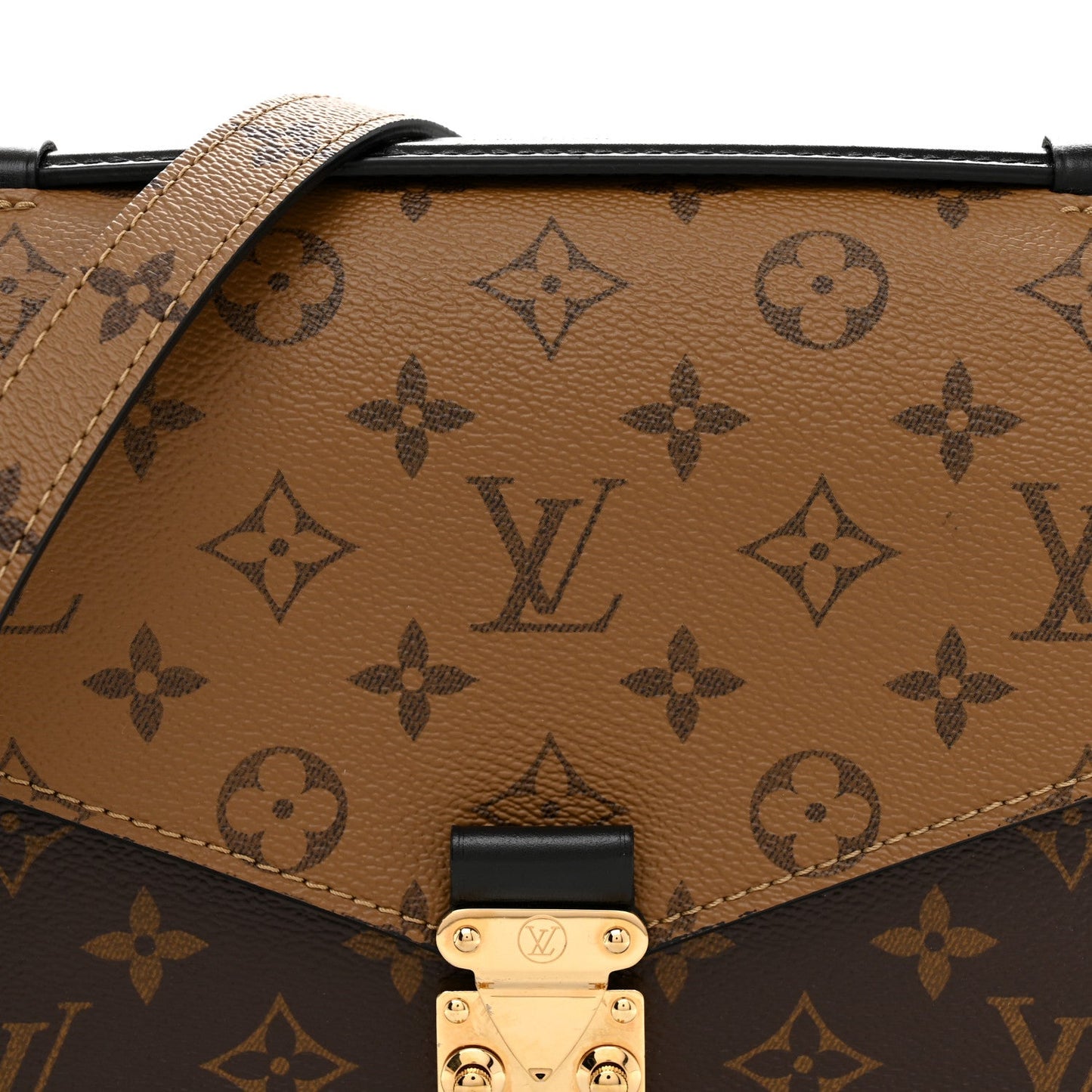 Reverse Monogram Pochette Metis
