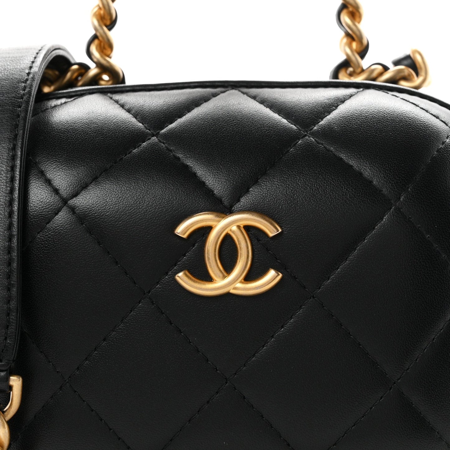 Lambskin Quilted CC Bubble Vanity Case With Chain Black