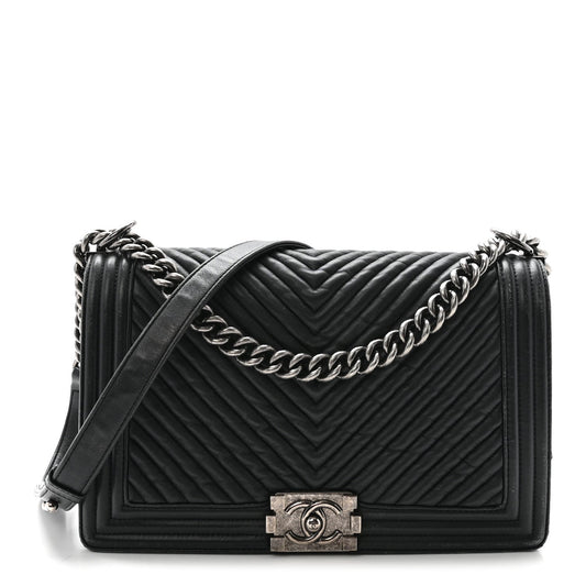 Wrinkled Lambskin Chevron Quilted New Medium Boy Flap Navy Blue